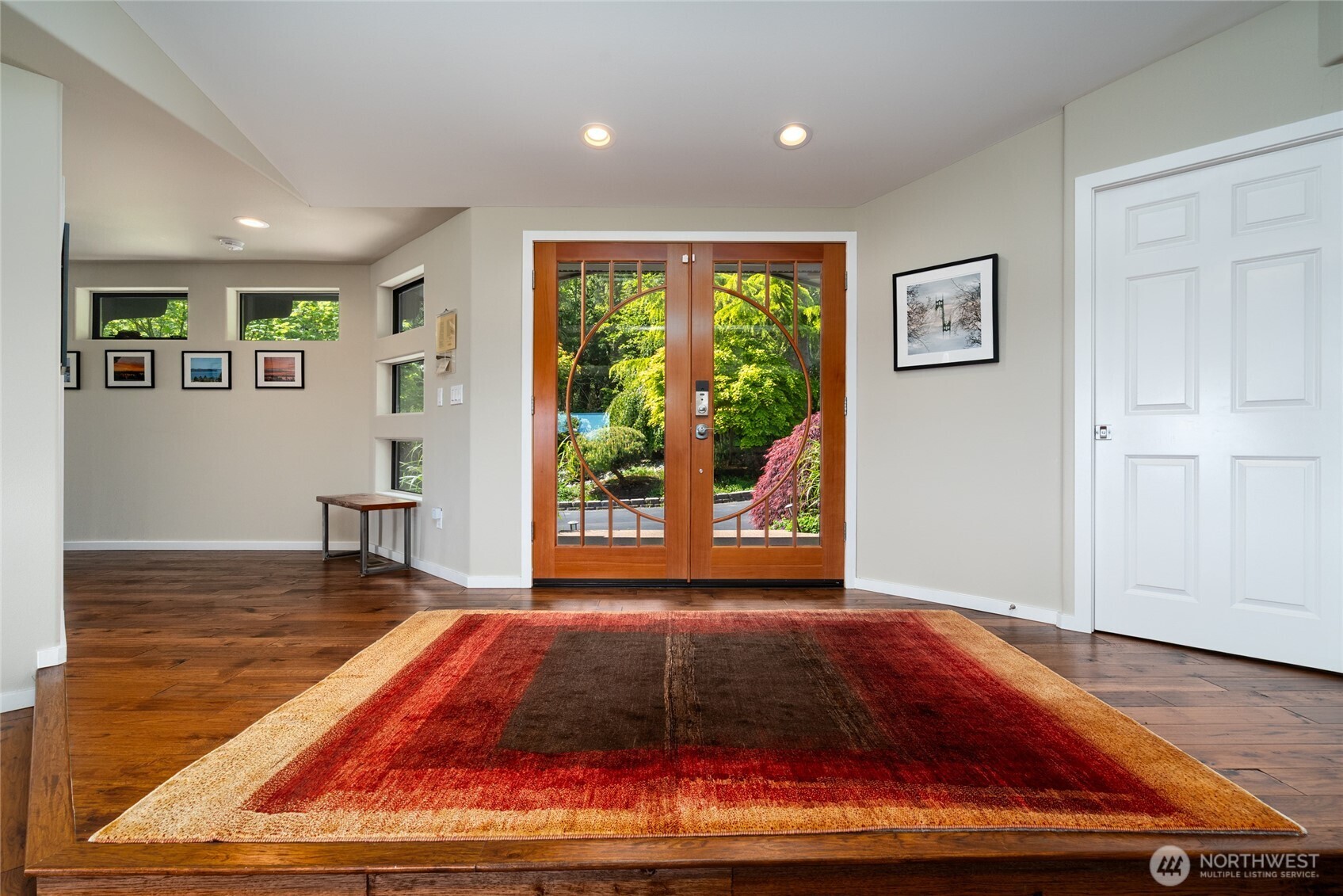 15107 Bridgeway Drive Property Photo 4