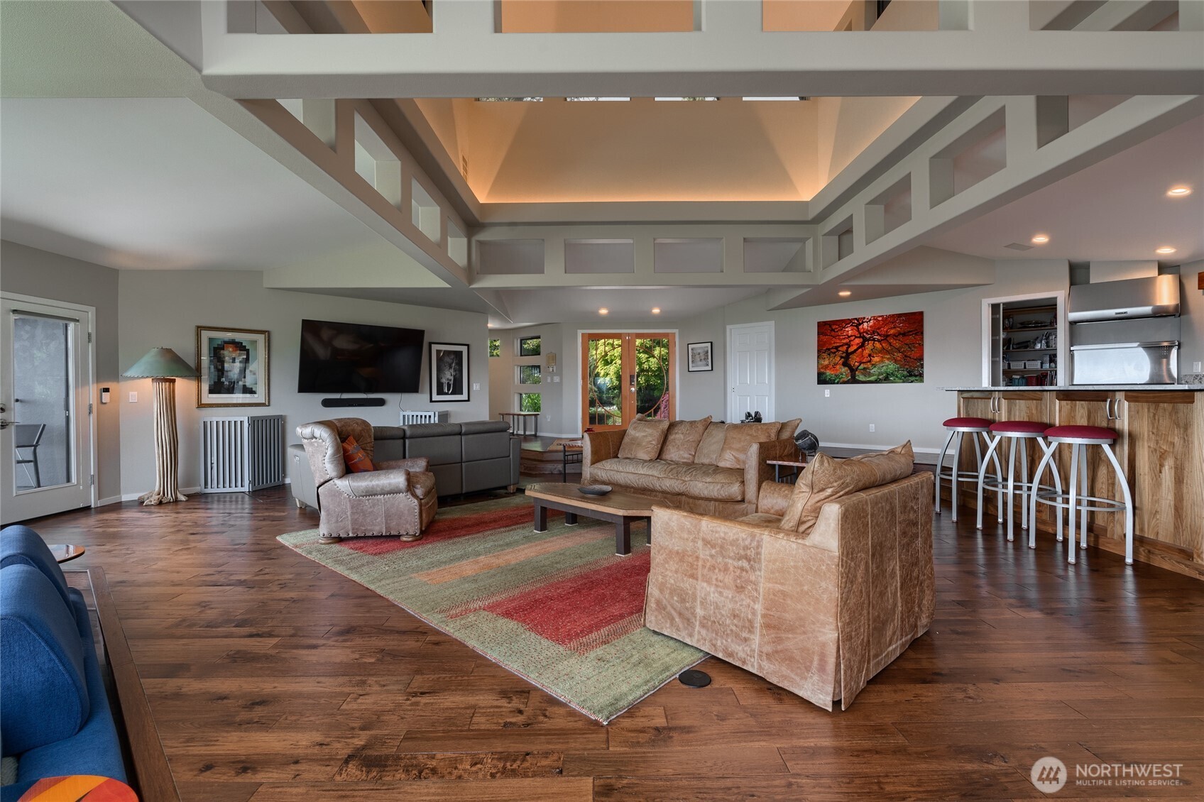 15107 Bridgeway Drive Property Photo 8