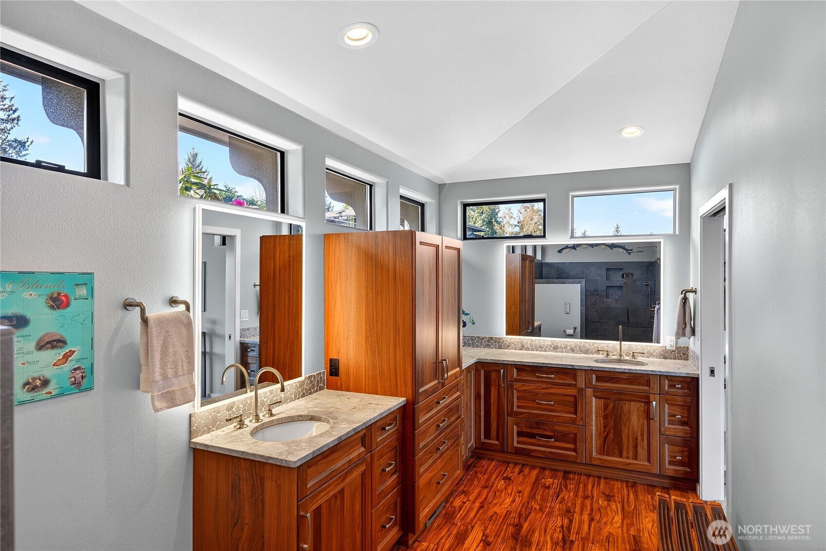15107 Bridgeway Drive Property Photo 17