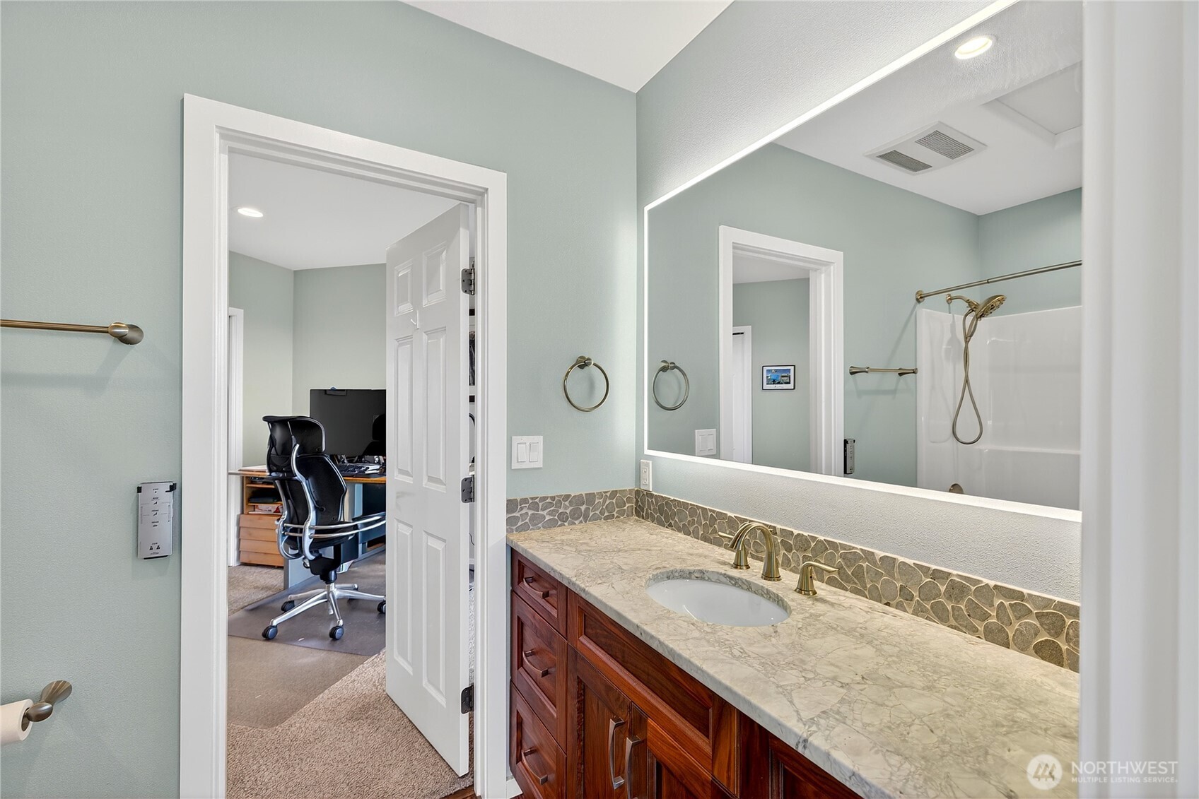 15107 Bridgeway Drive Property Photo 20