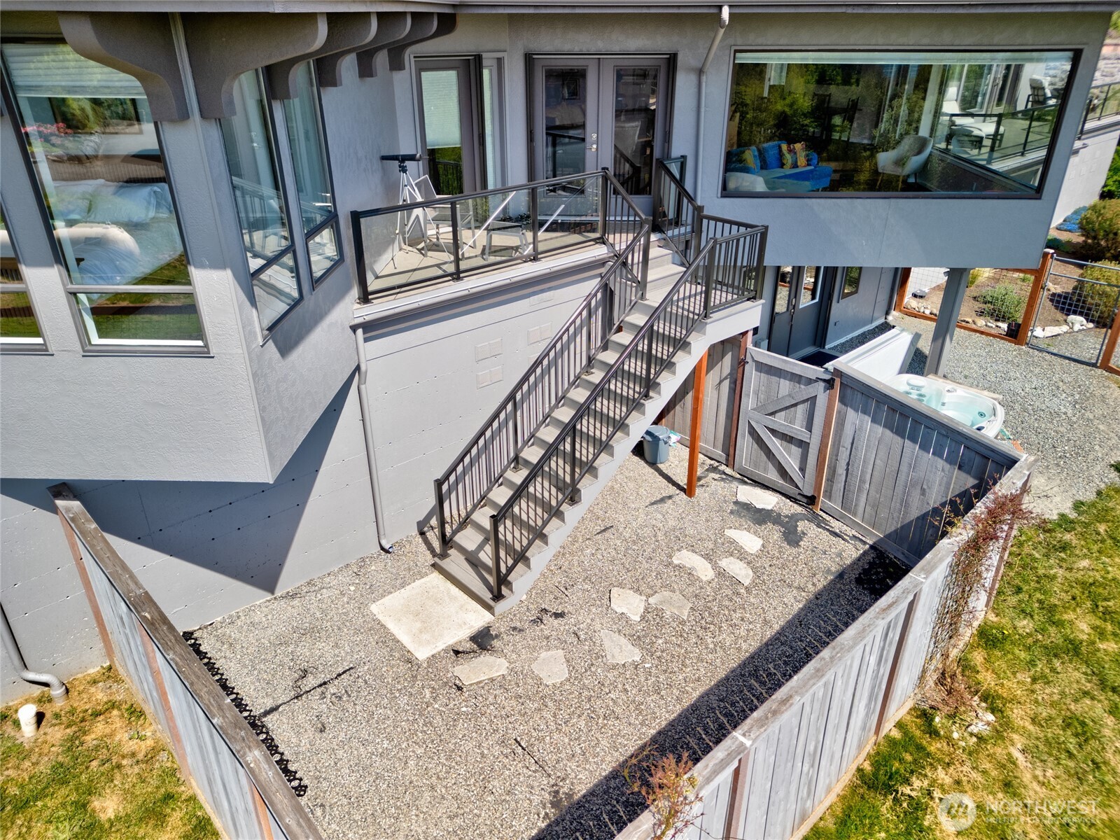 15107 Bridgeway Drive Property Photo 31