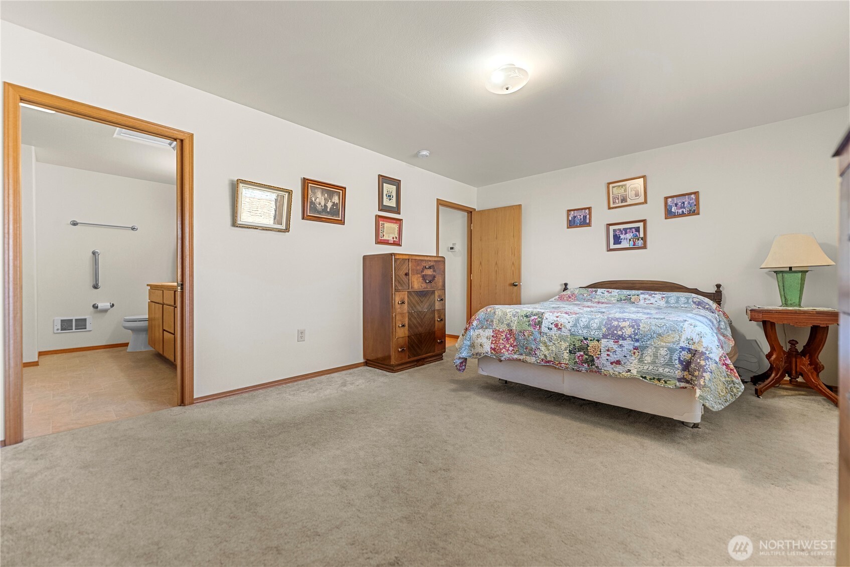 605 Pinyon Place Property Photo 17