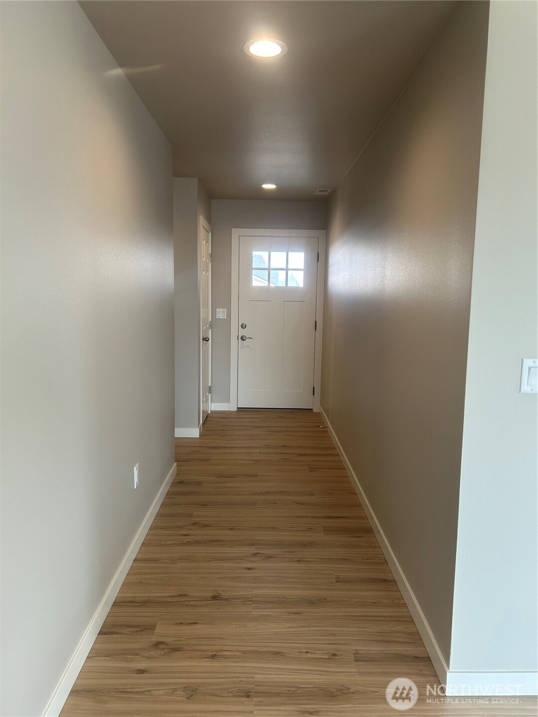 257 Parkside Pl Property Photo 5
