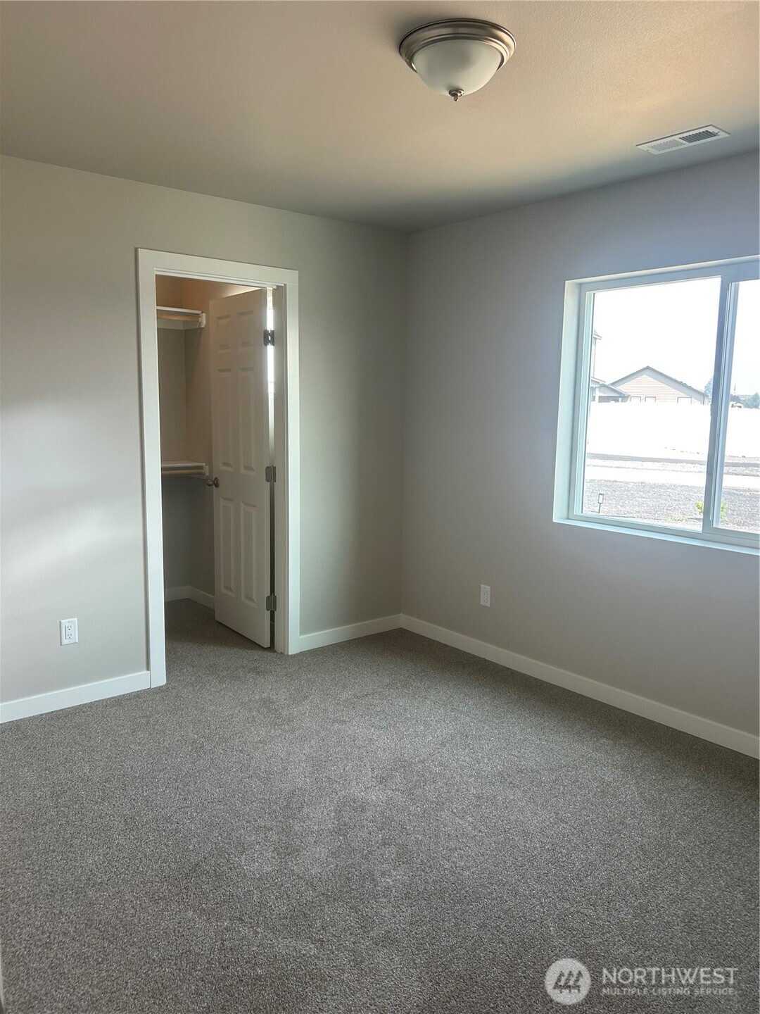 257 Parkside Pl Property Photo 11