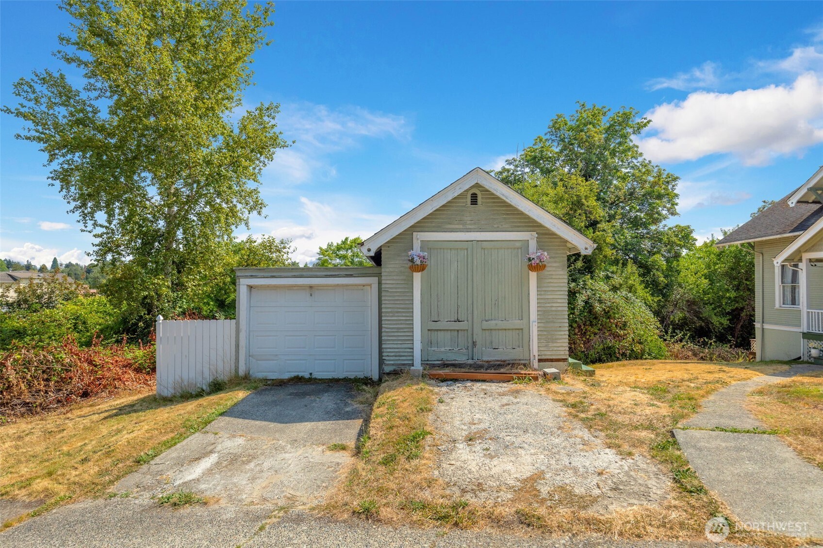 3836 Letitia Avenue Property Photo 4