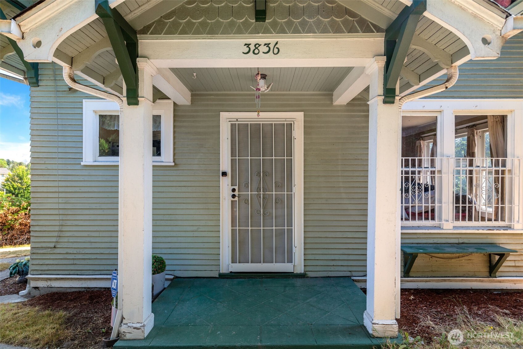 3836 Letitia Avenue Property Photo 8
