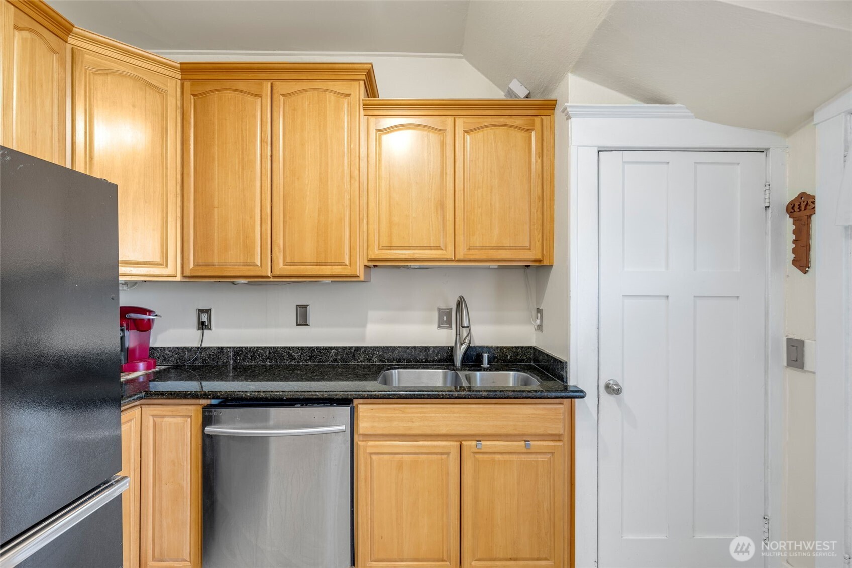 3836 Letitia Avenue Property Photo 17