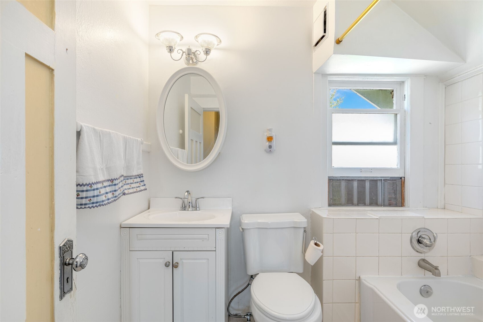 3836 Letitia Avenue Property Photo 23