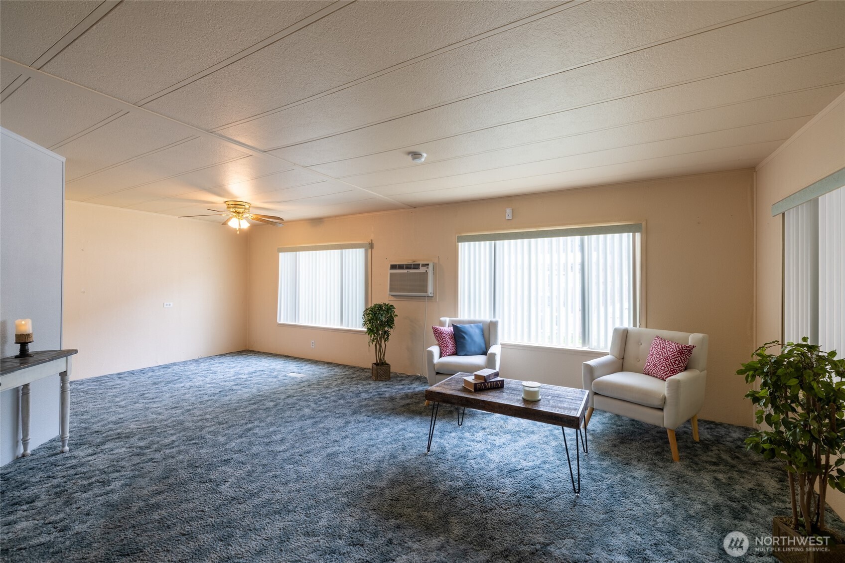 147 E Wood Avenue Property Photo 3