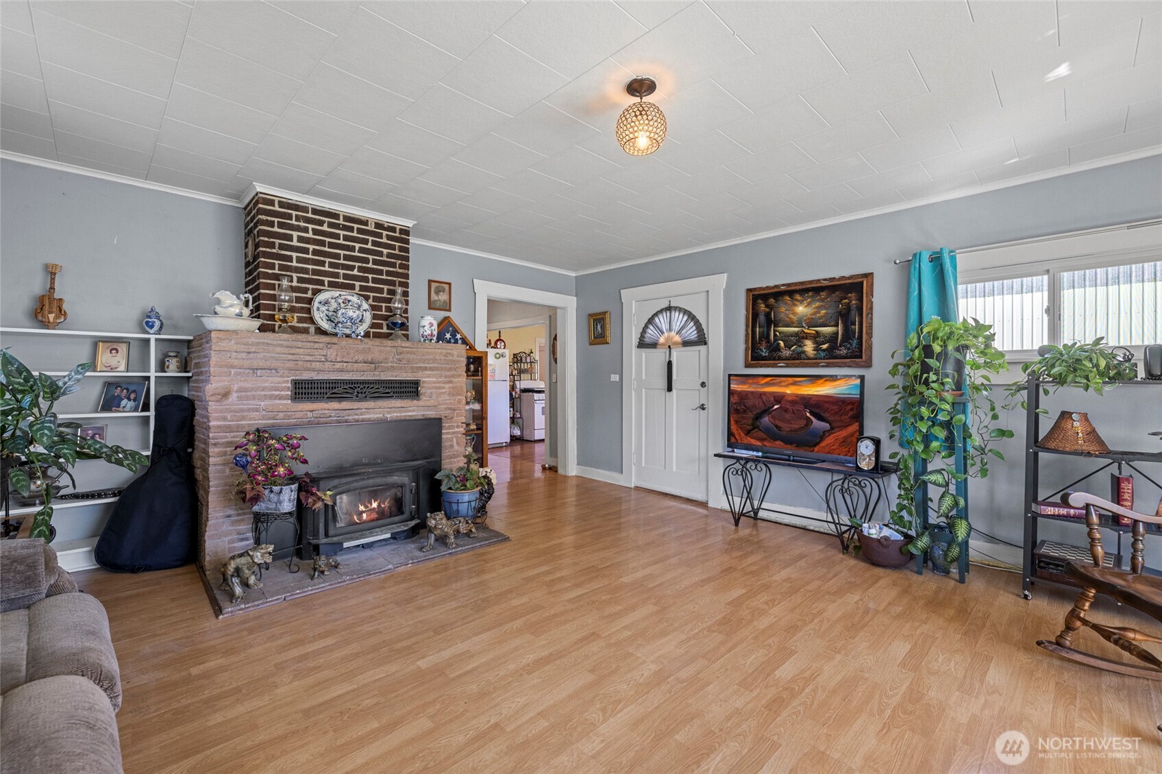 3817 E Sunset Drive Property Photo 7