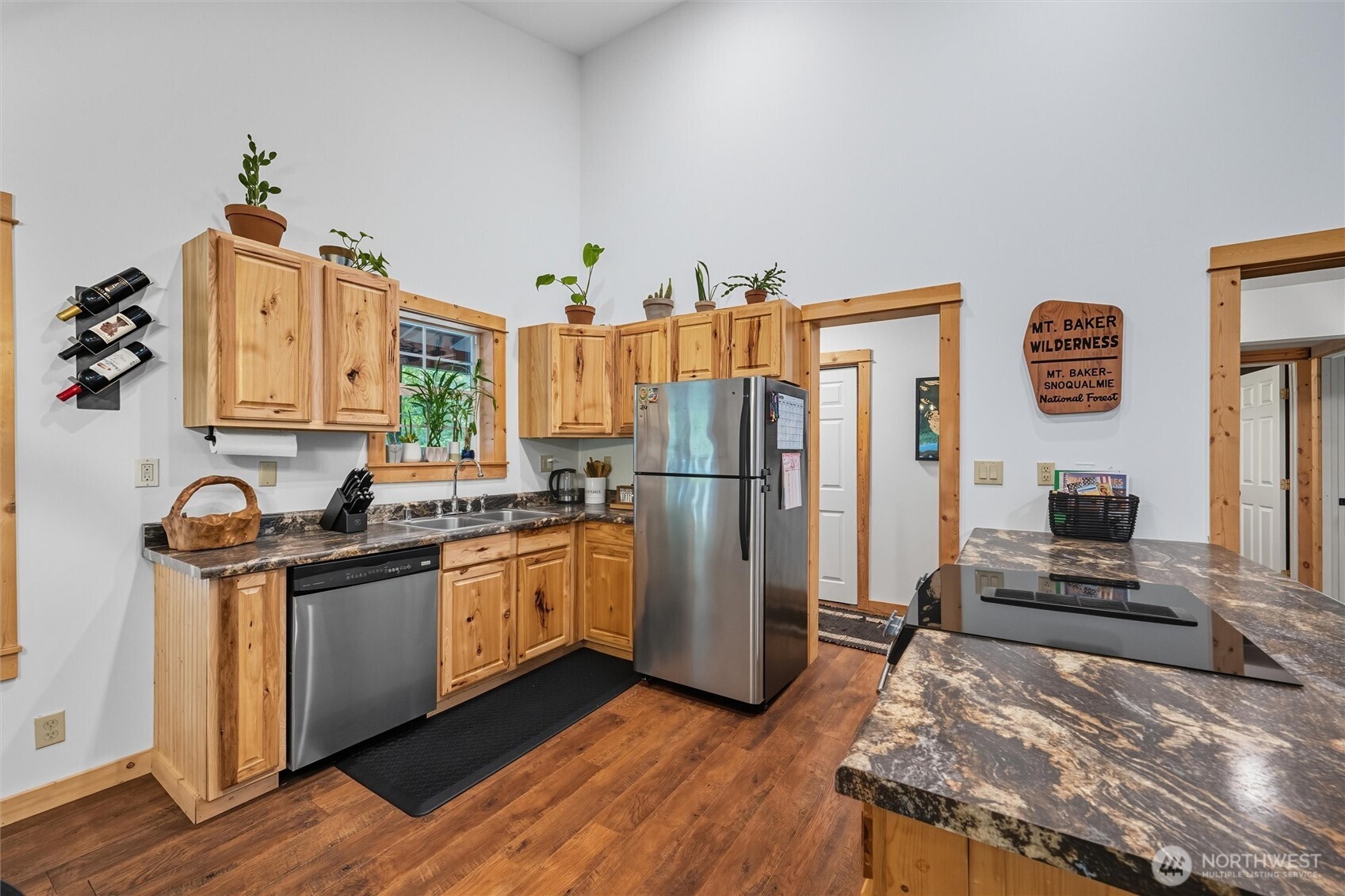 7533 Canyon View Drive Property Photo 10