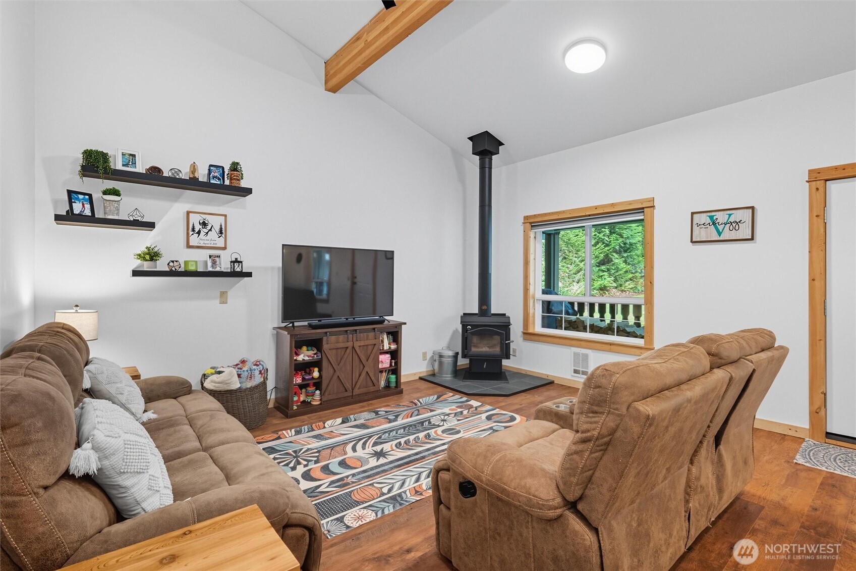7533 Canyon View Drive Property Photo 12
