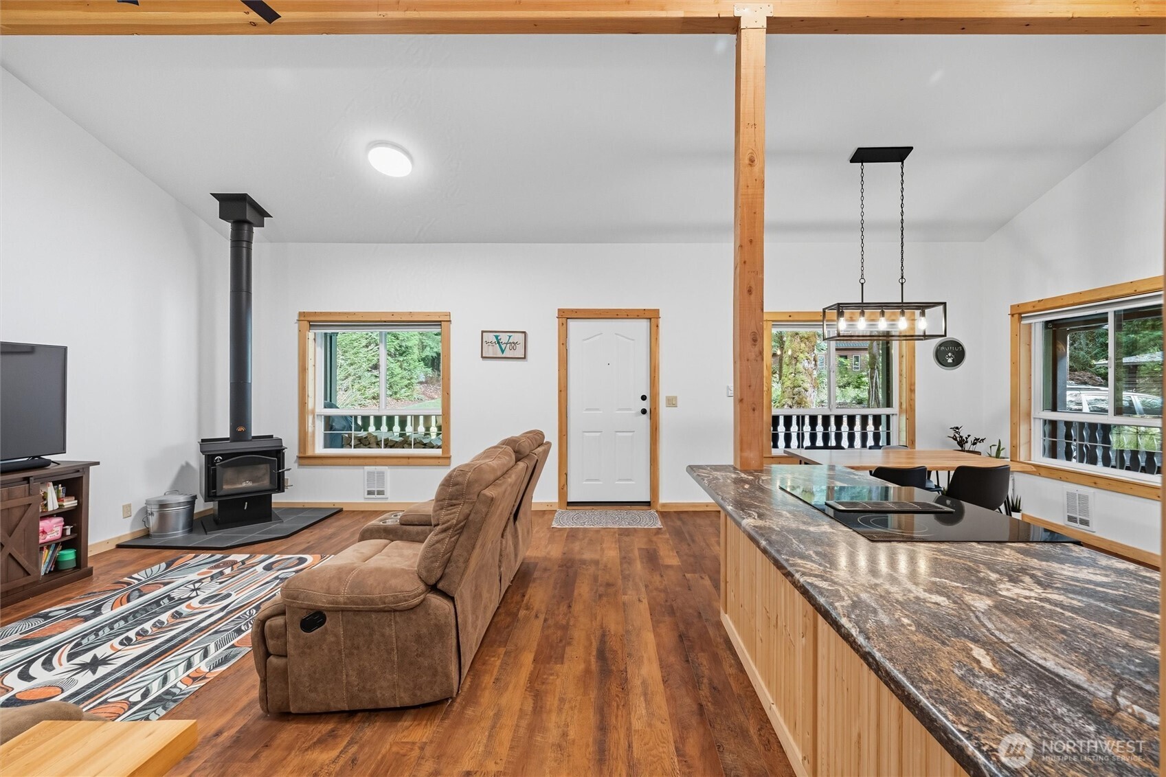 7533 Canyon View Drive Property Photo 16