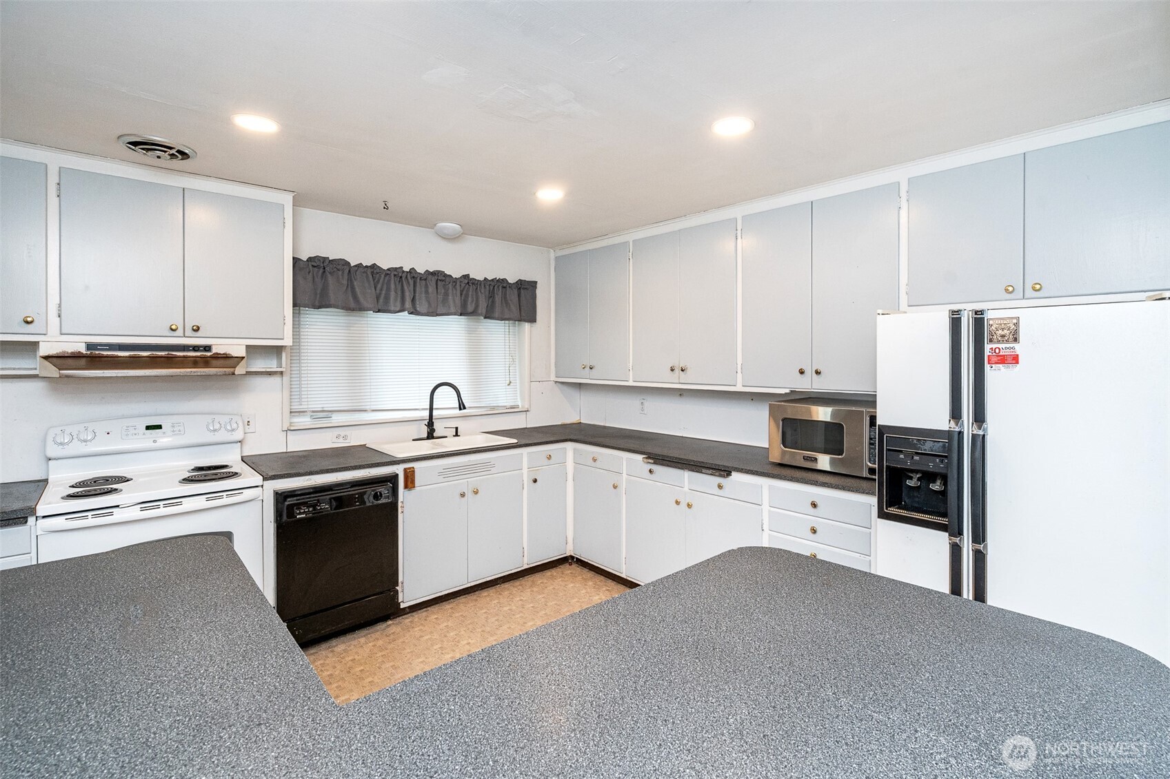 1428 Sw Grandview Avenue Property Photo 15