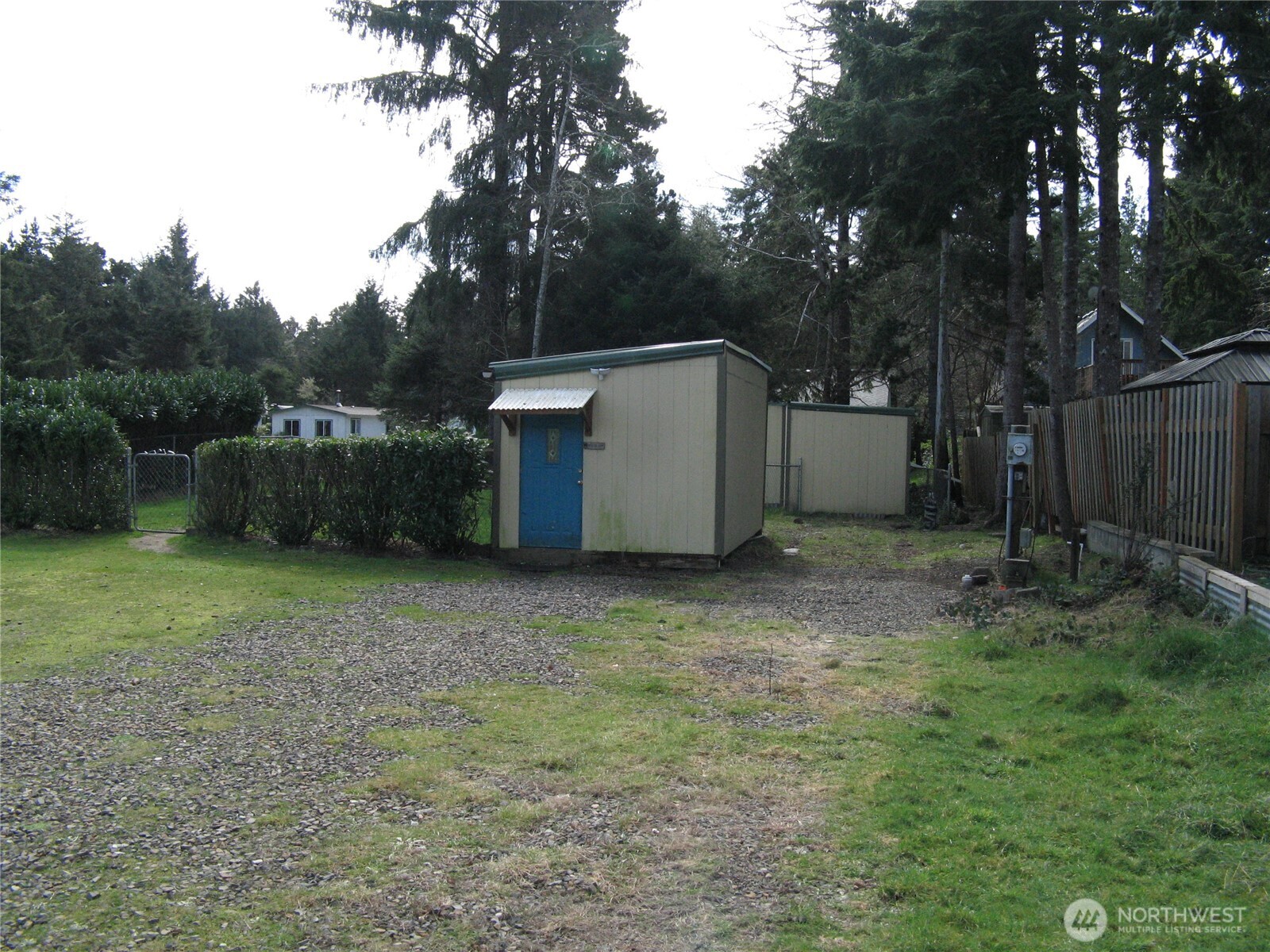 1410 322nd Place Property Photo 3