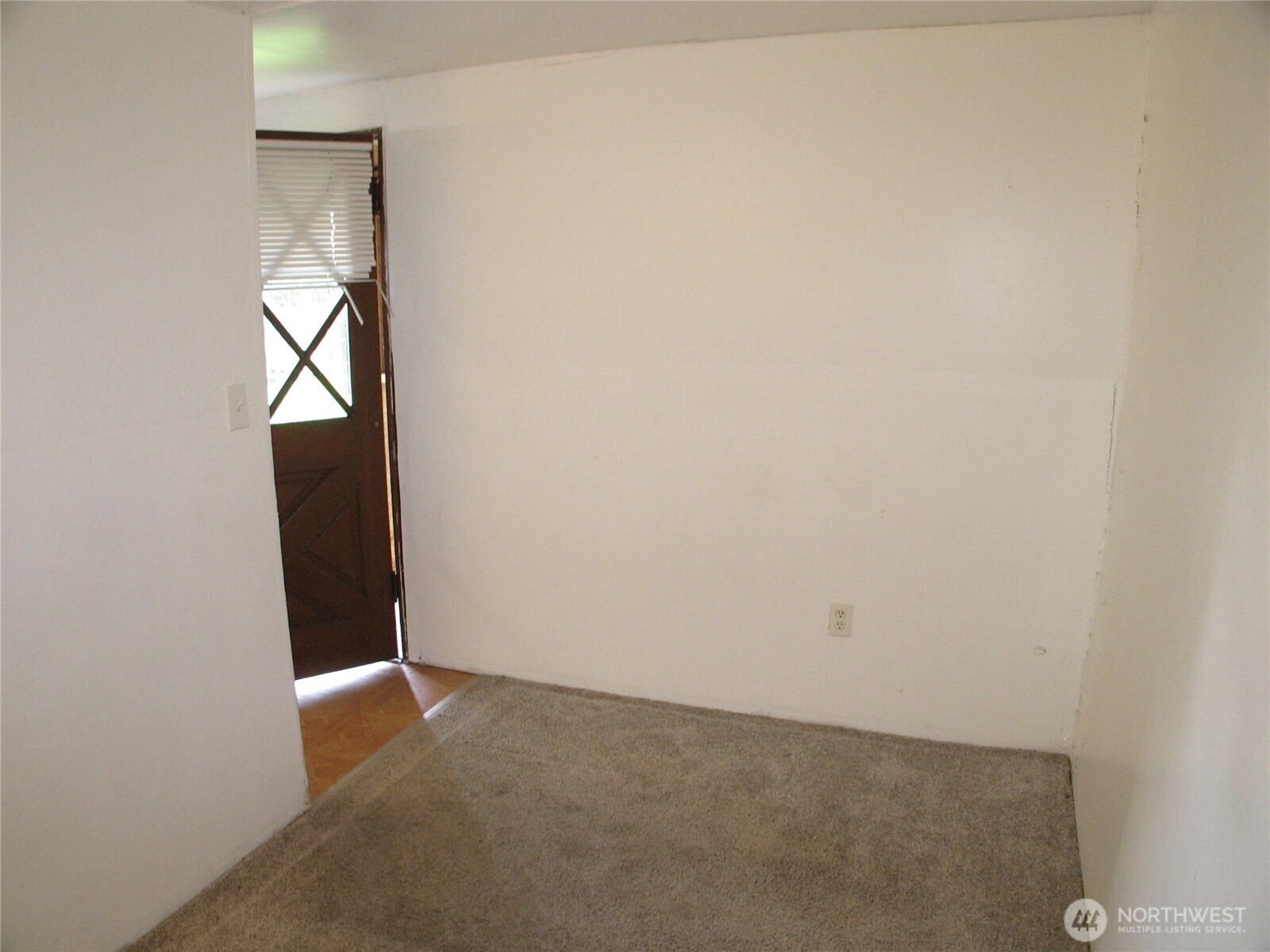 1410 322nd Place Property Photo 17