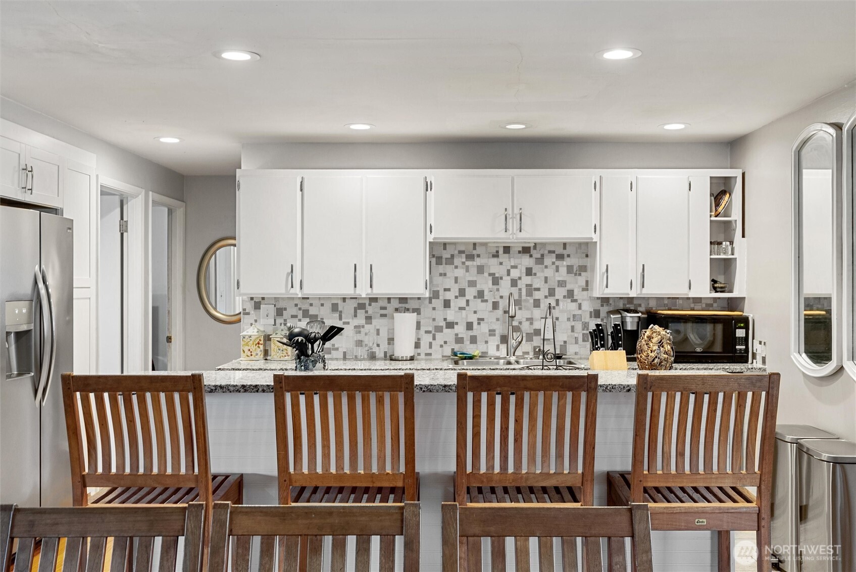 4602 94th Place Property Photo 8