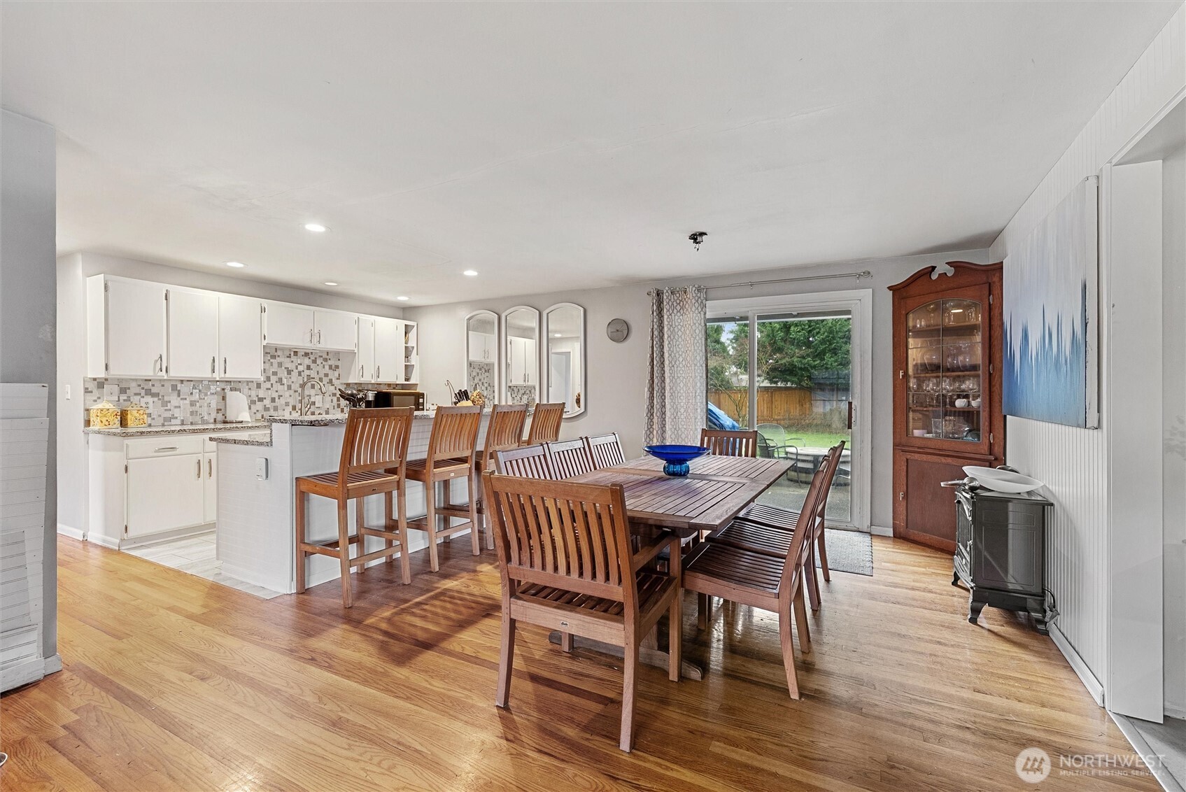 4602 94th Place Property Photo 11