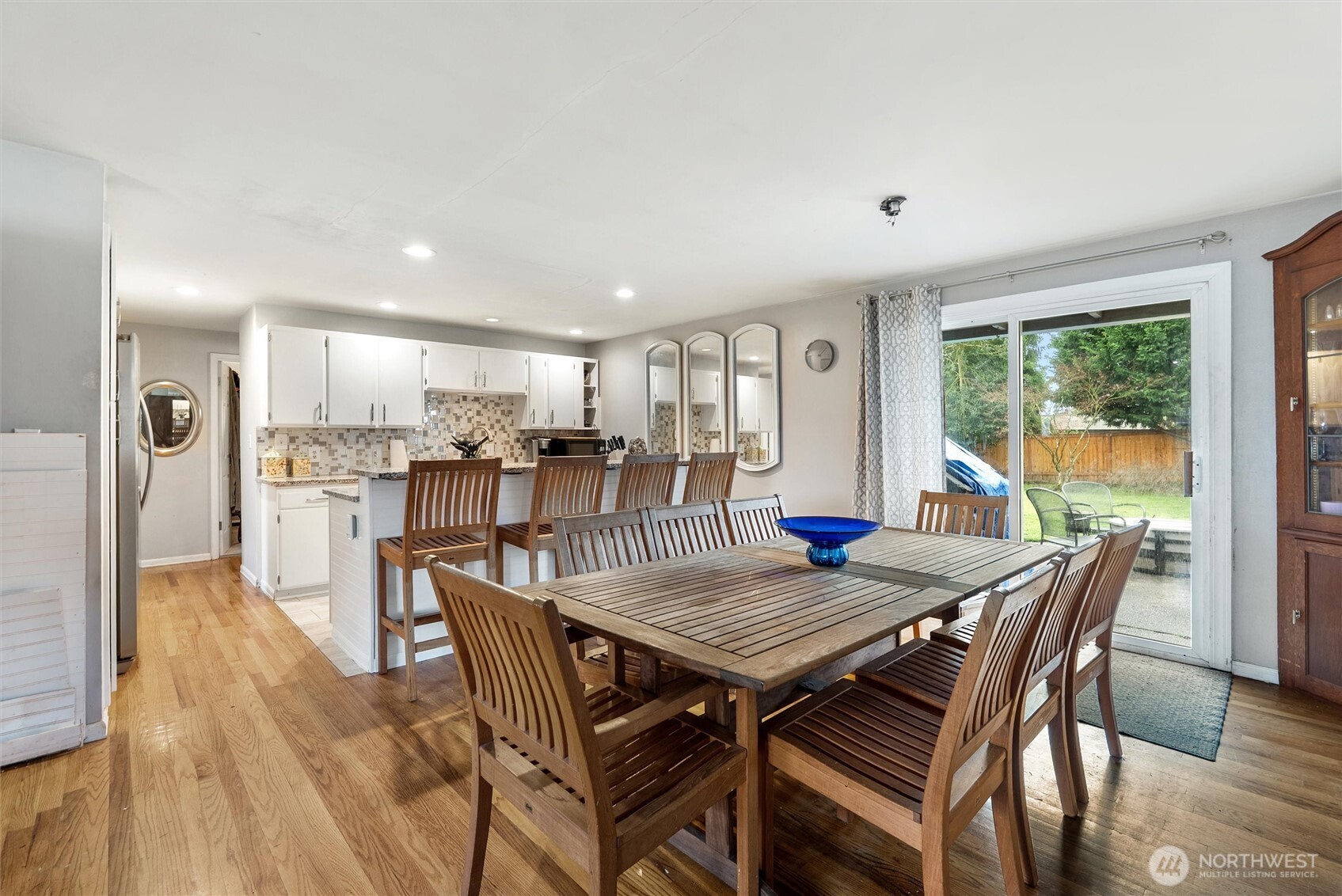 4602 94th Place Property Photo 12