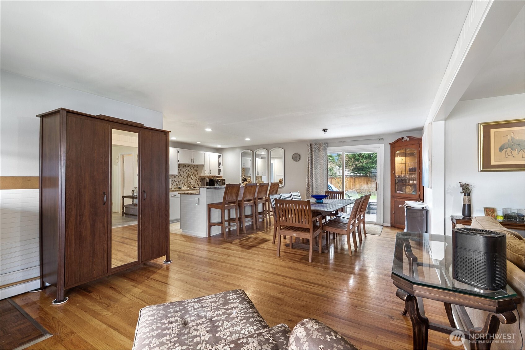 4602 94th Place Property Photo 13