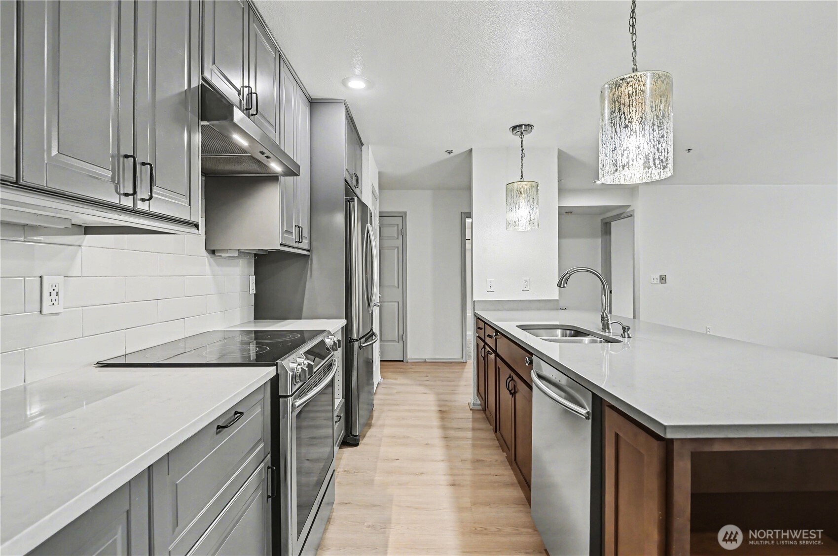 3028 Western Avenue 214 Property Photo 5