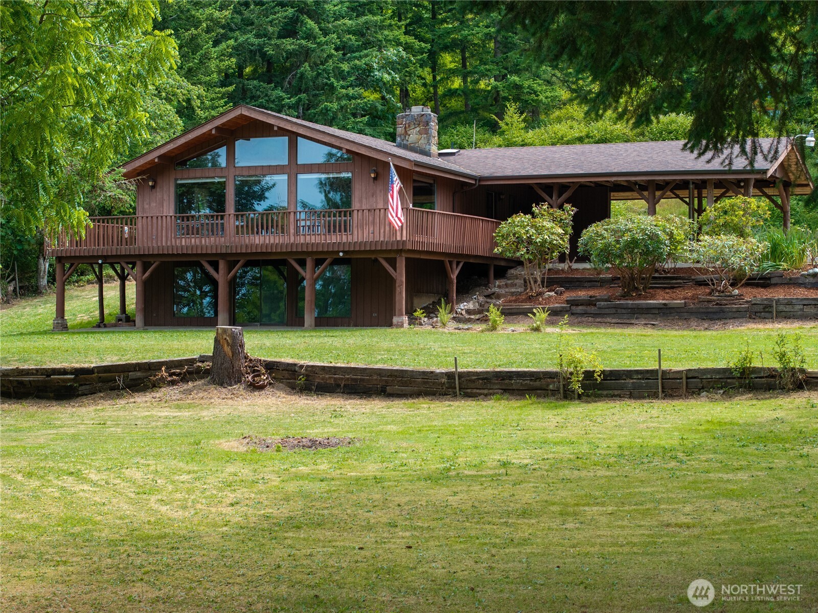 8388 N Pass Road Property Photo 2