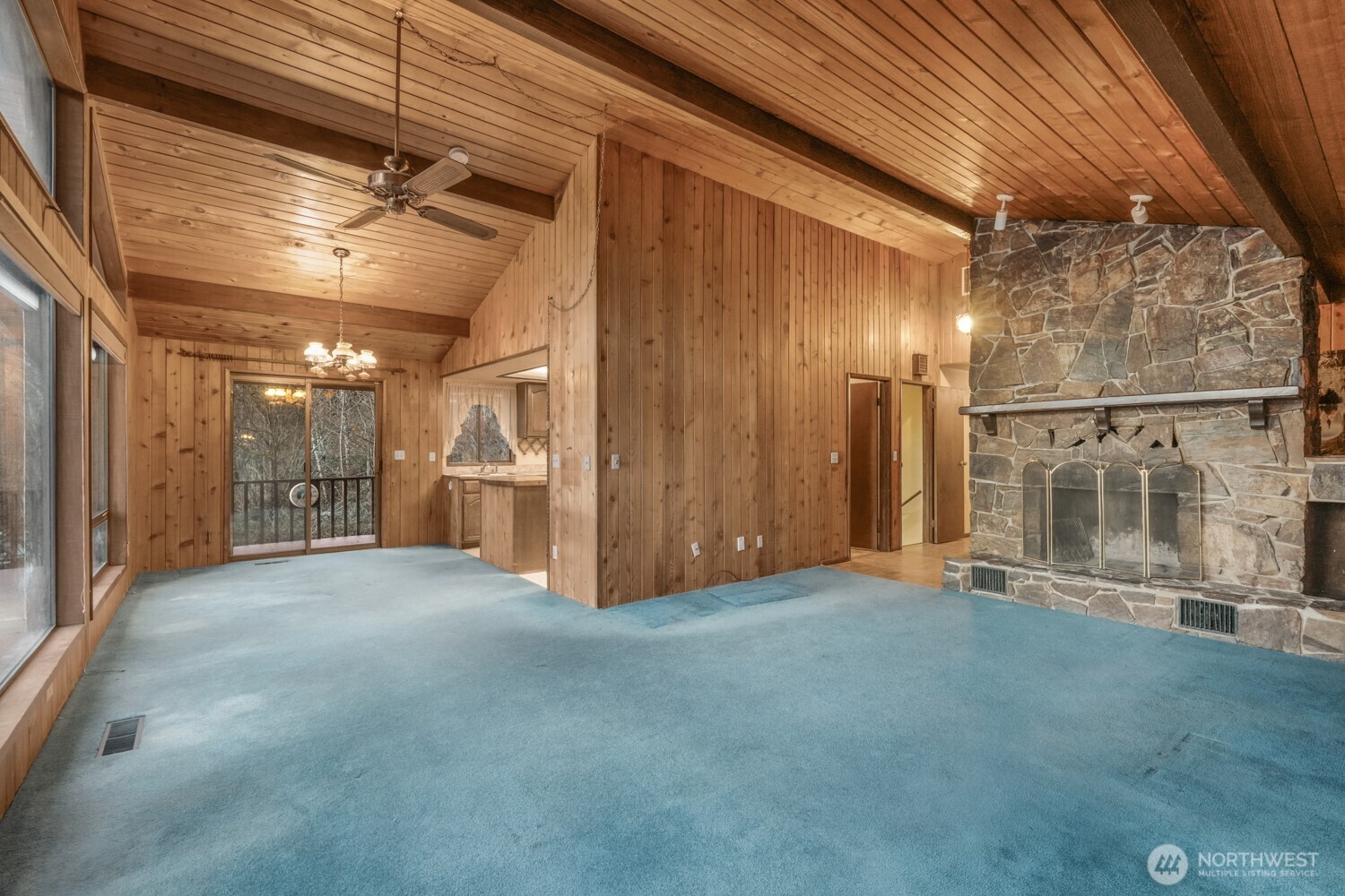 8388 N Pass Road Property Photo 4