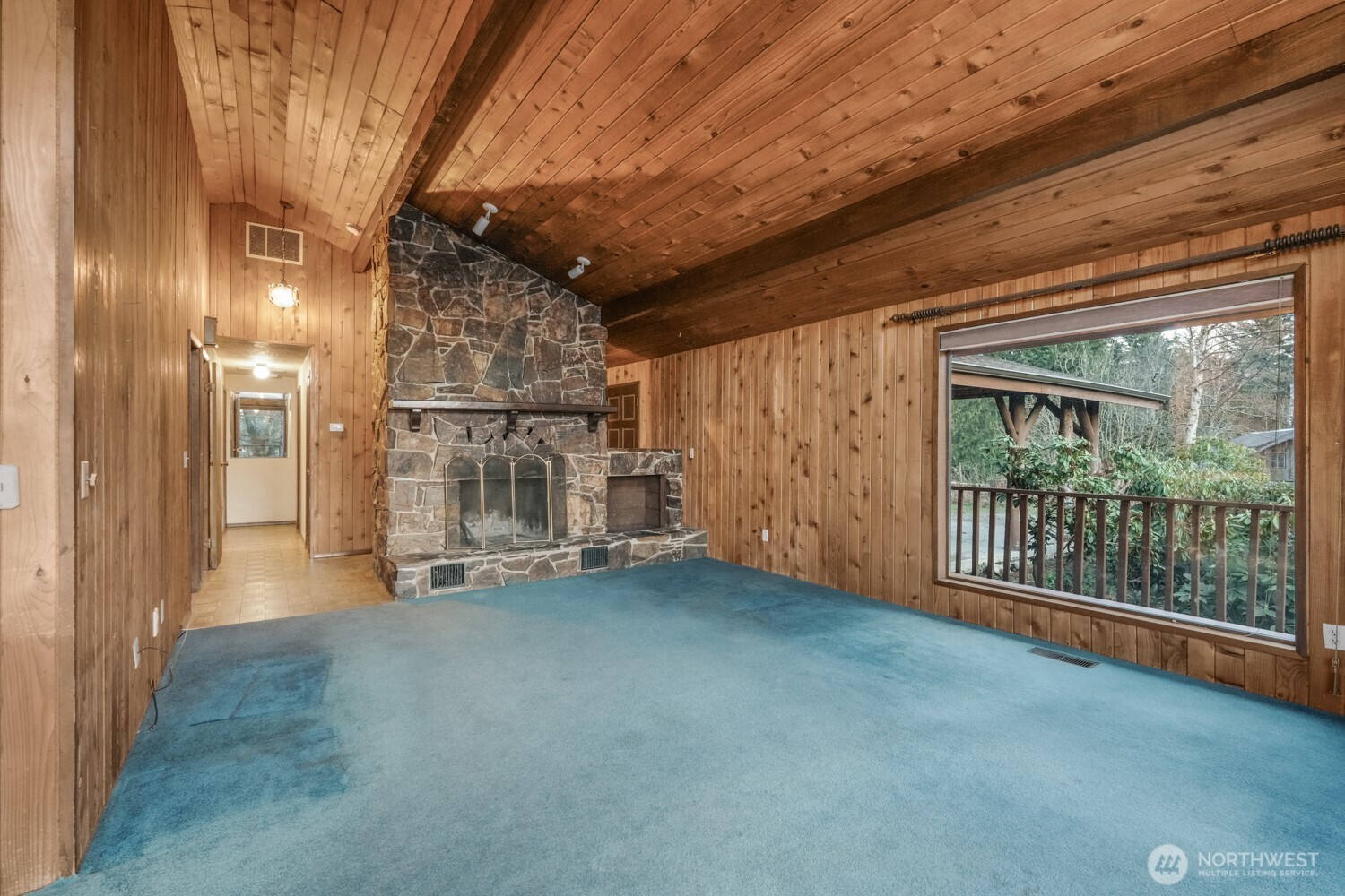 8388 N Pass Road Property Photo 6