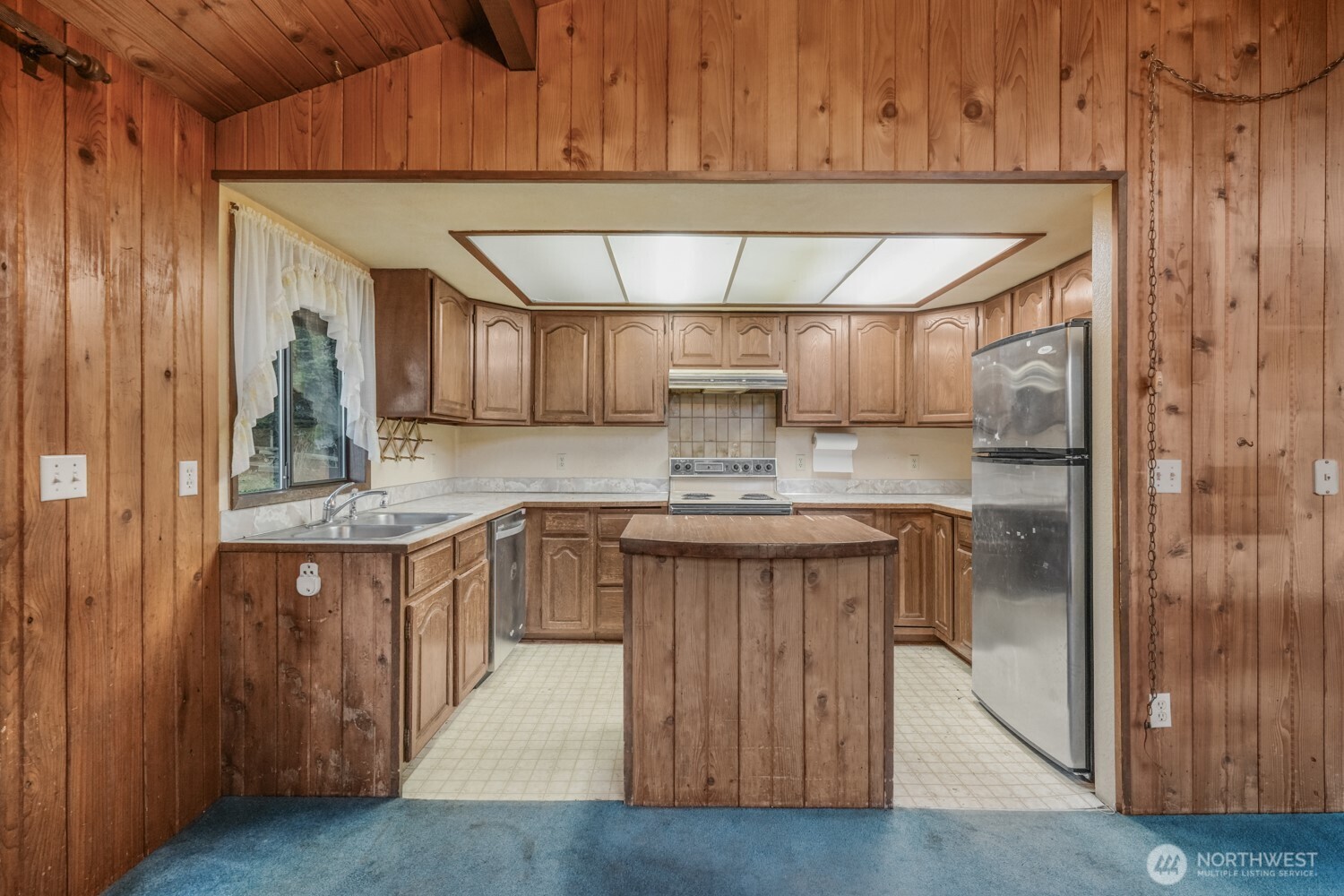 8388 N Pass Road Property Photo 15