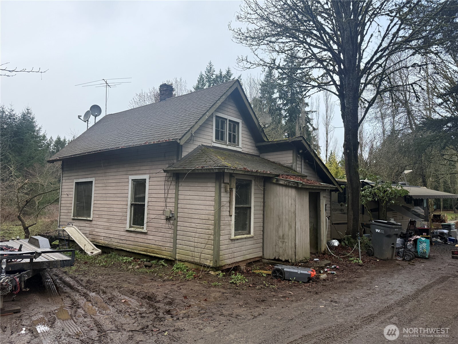 529 Nw Past Drive Property Photo 1