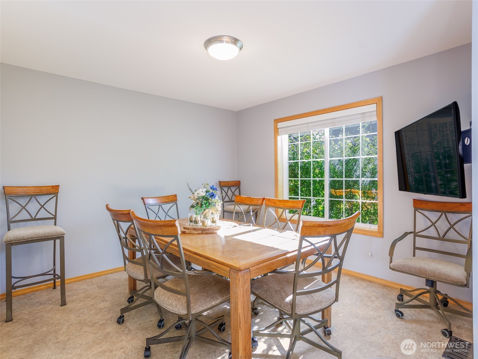 1722 Timberlake Court Property Photo 10