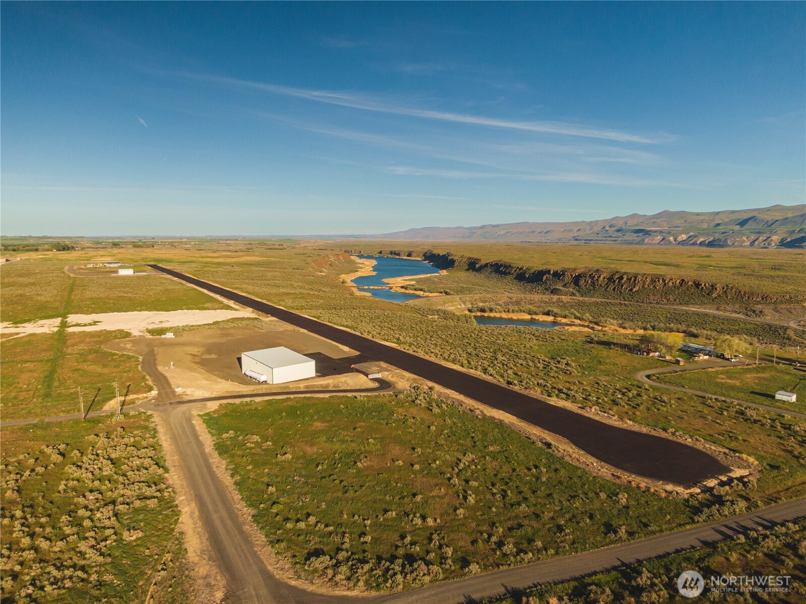 0 Red Rock Field Property Photo 4