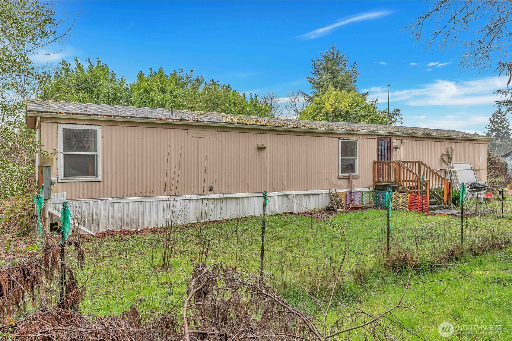 7629 N Old Pacific Highway Property Photo 4