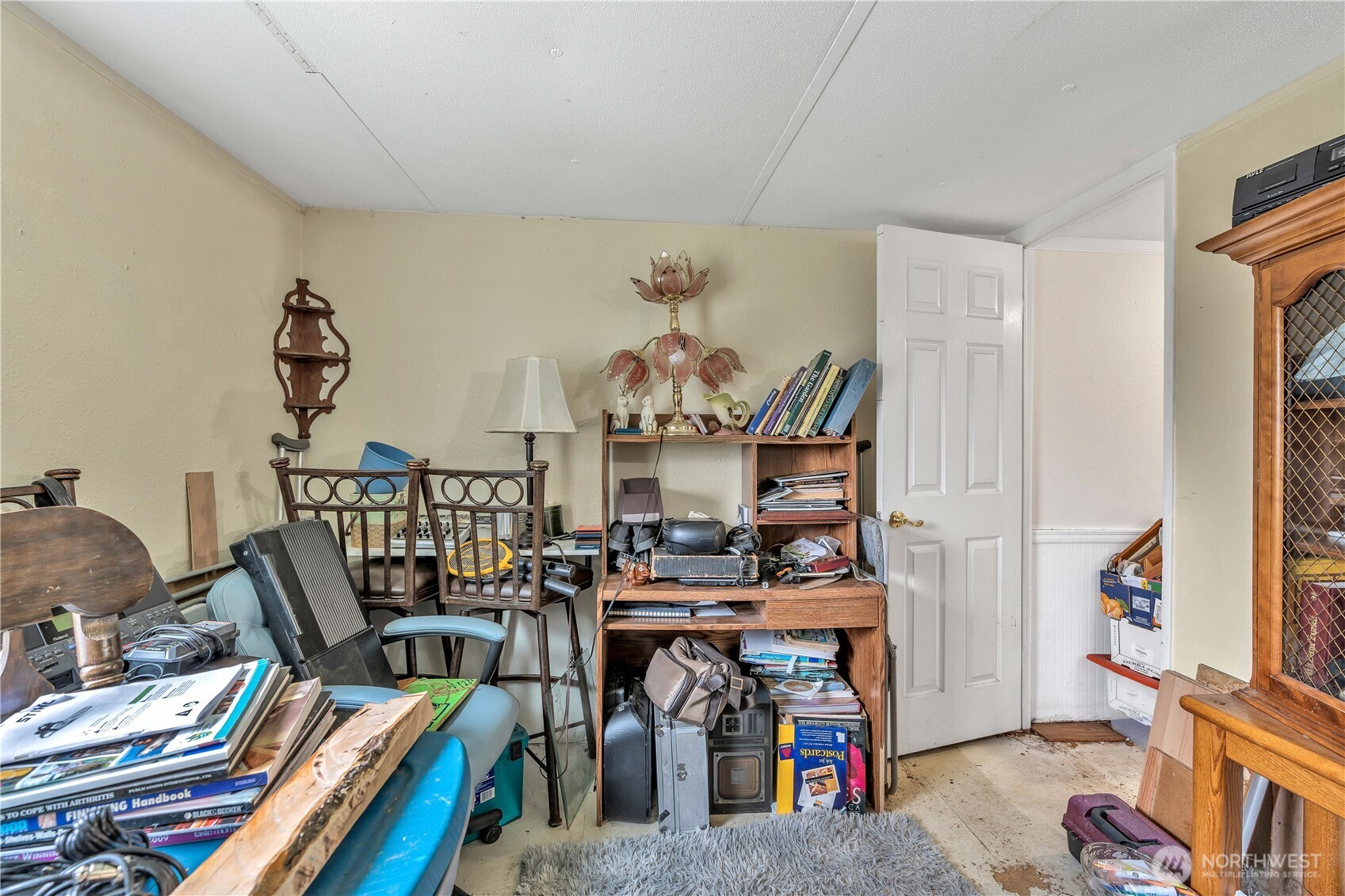7629 N Old Pacific Highway Property Photo 13