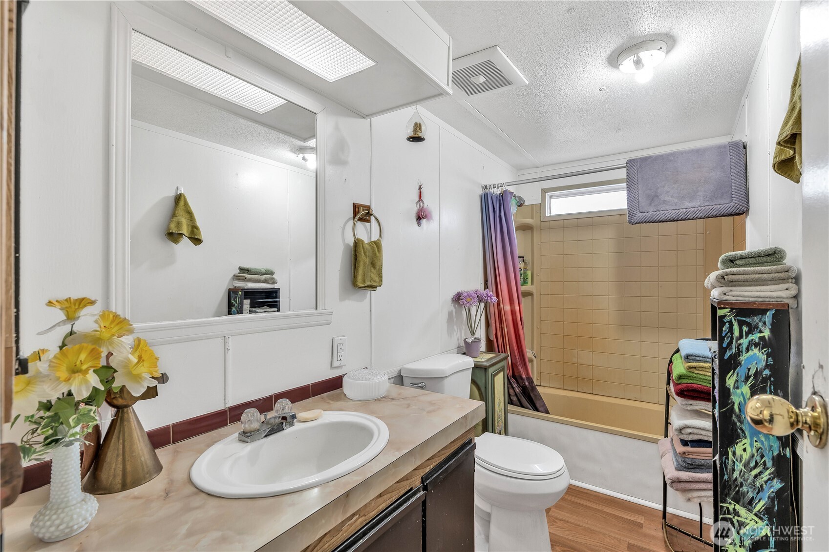 7629 N Old Pacific Highway Property Photo 14