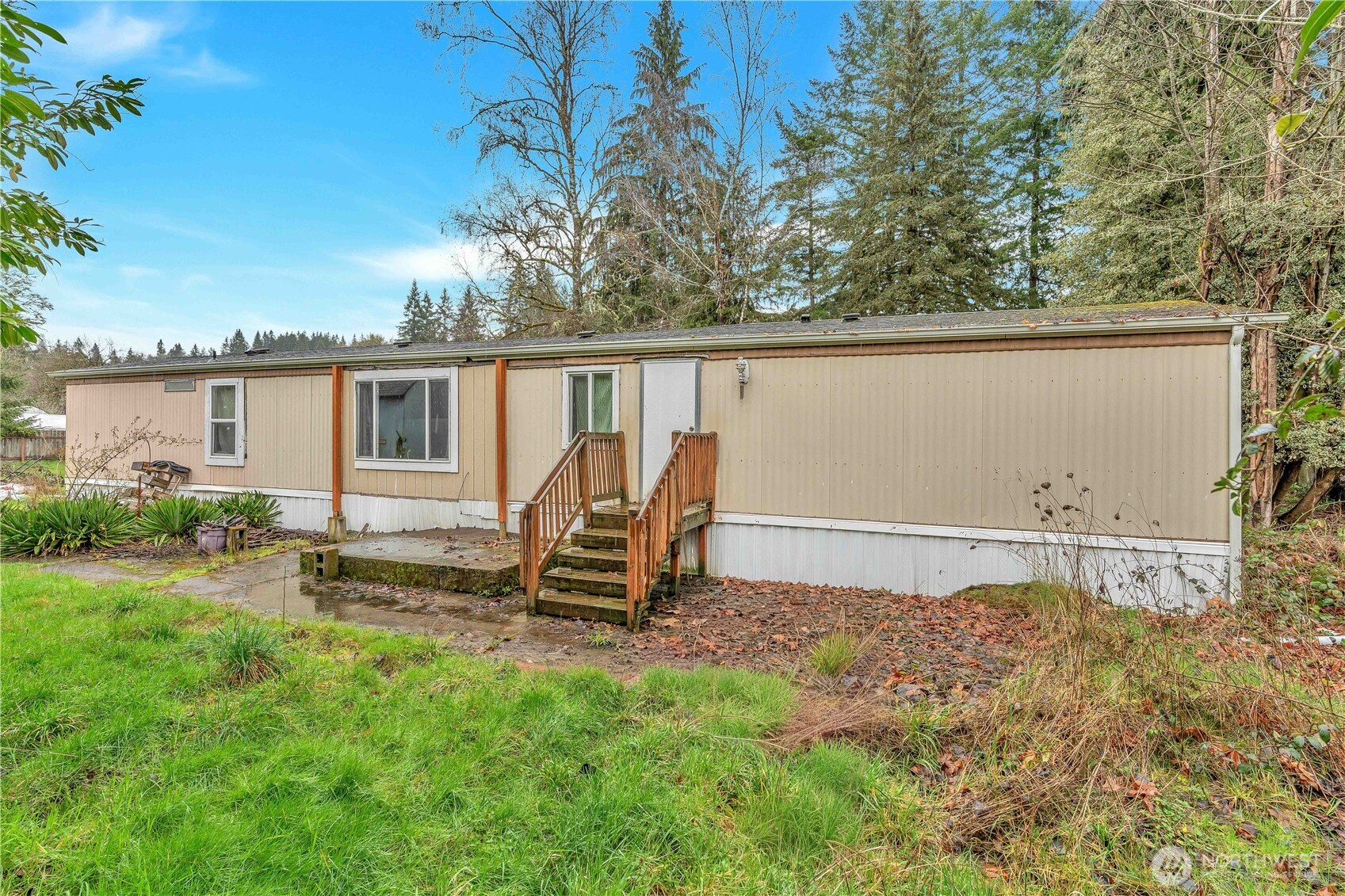 7629 N Old Pacific Highway Property Photo 23
