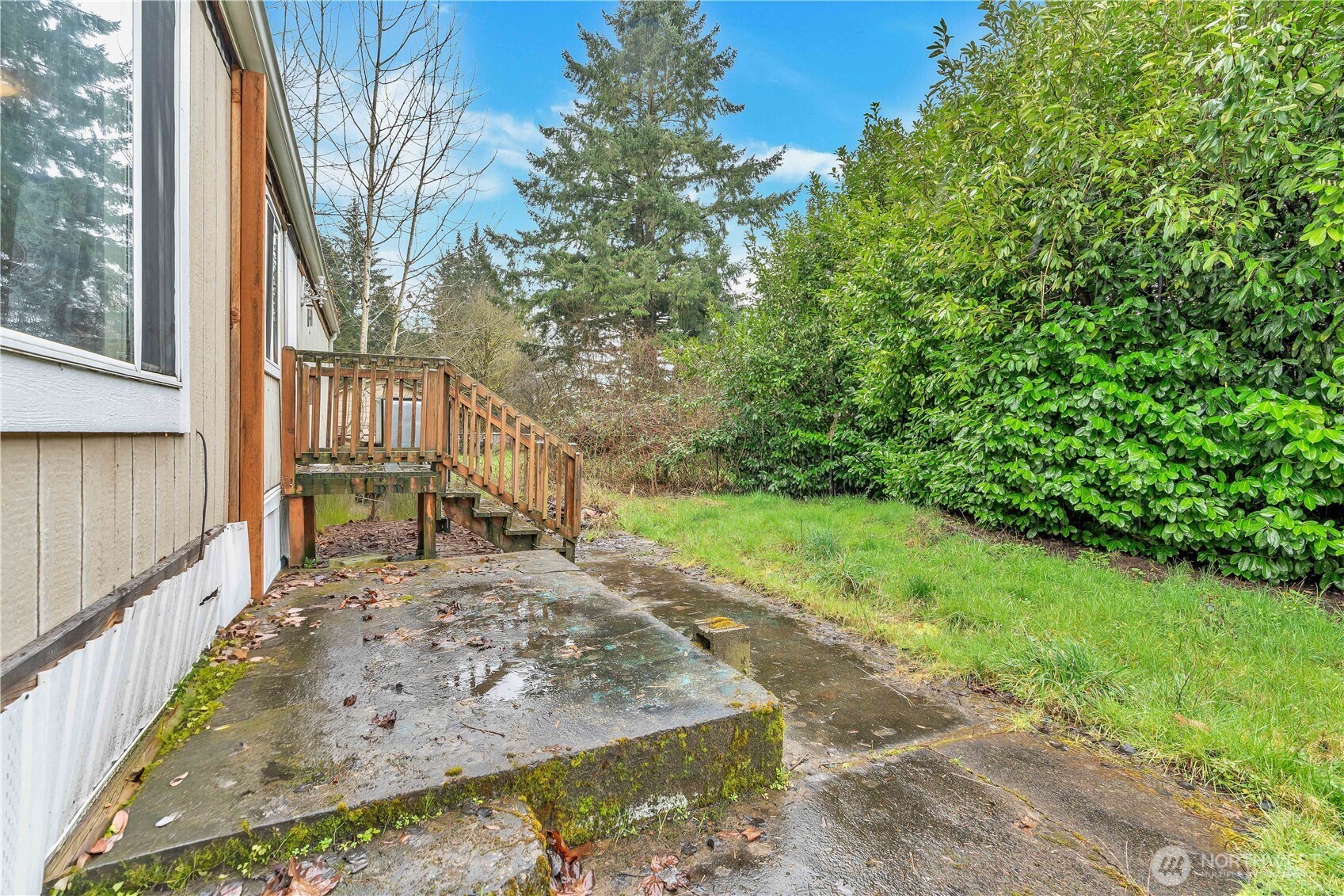 7629 N Old Pacific Highway Property Photo 24