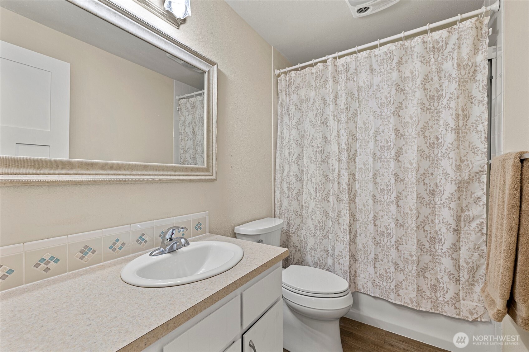 621 Parker Road Property Photo 18