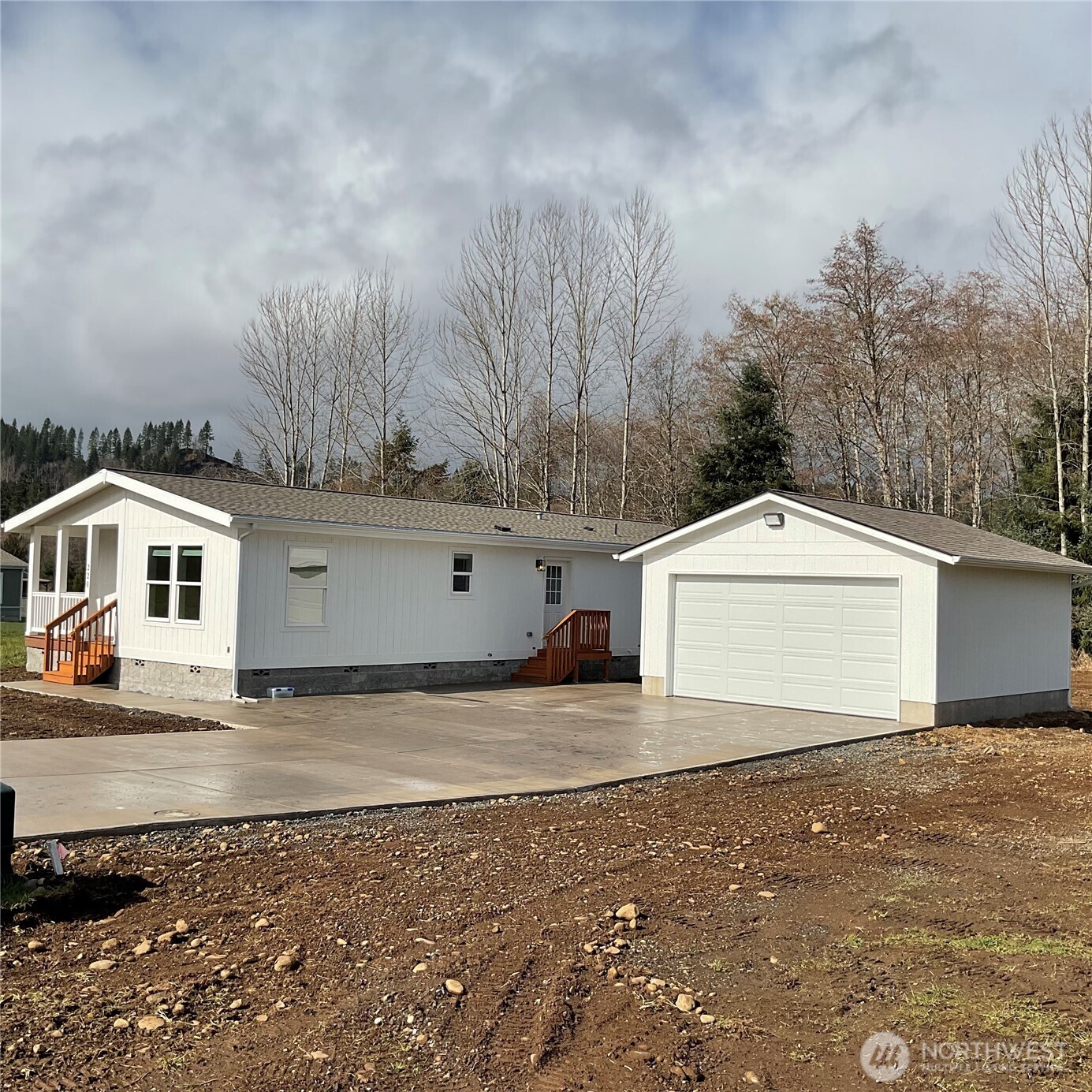 220 Chris Road Property Photo 2