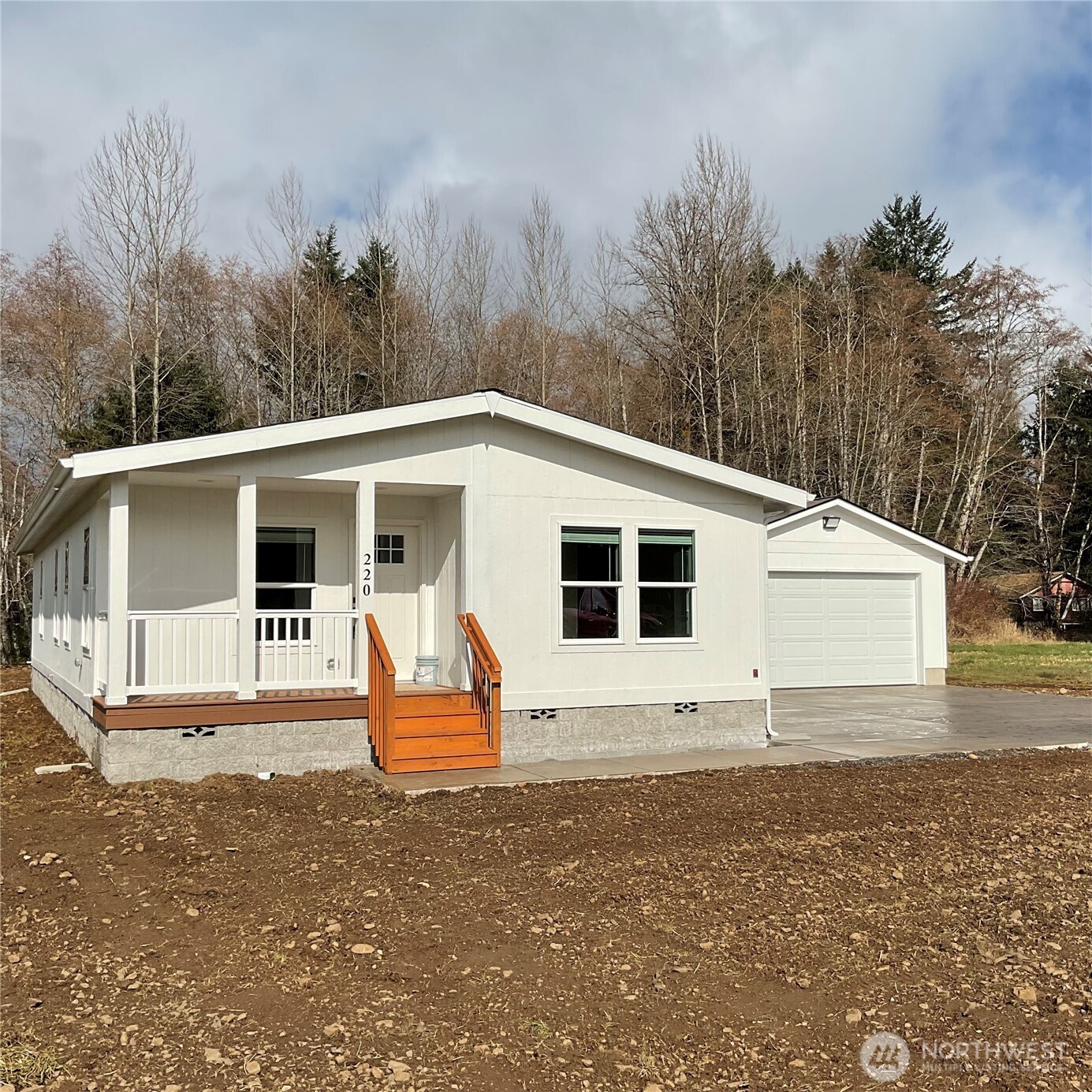 220 Chris Road Property Photo 4