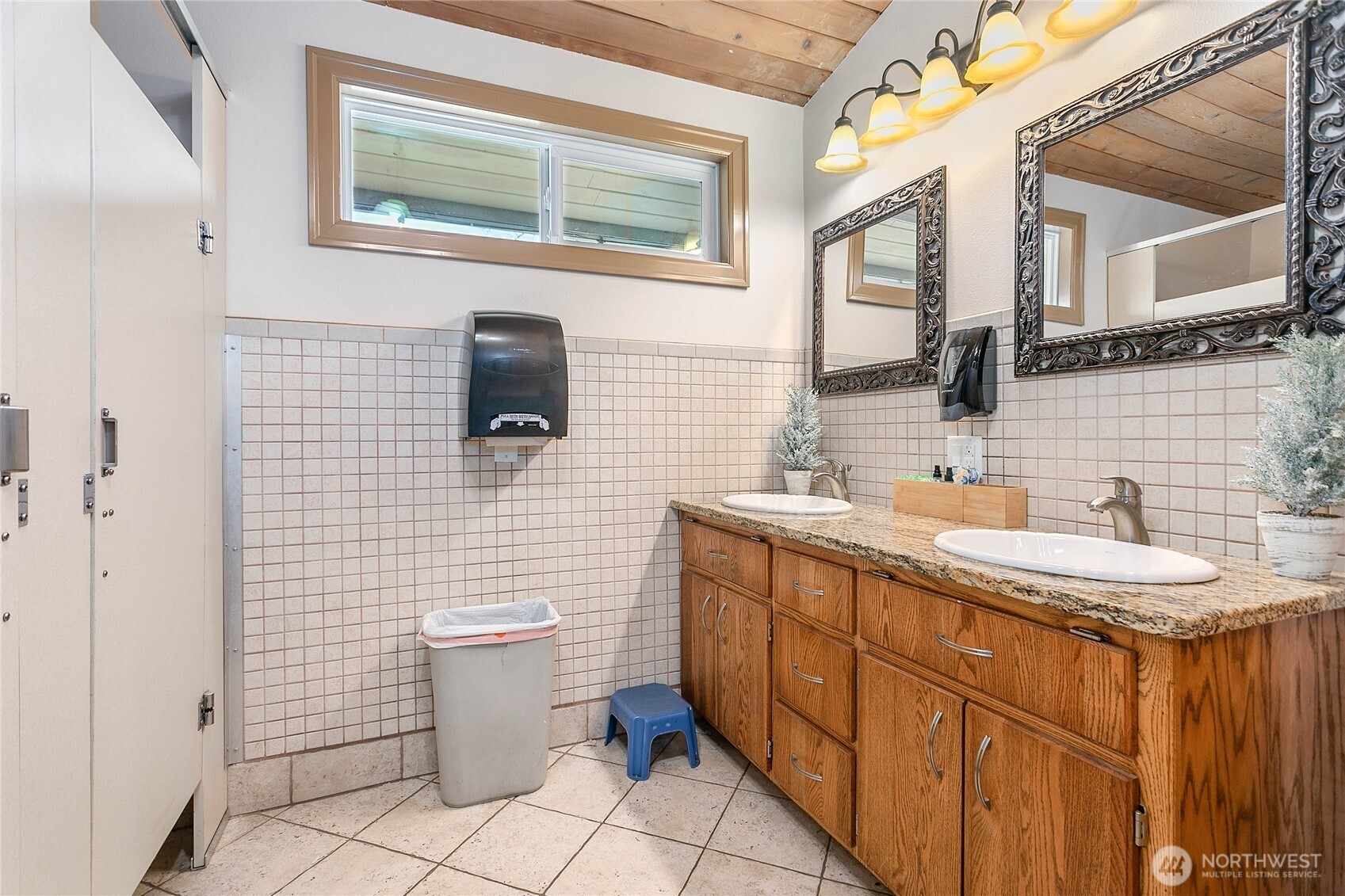 904 Nooksack Avenue Property Photo 35