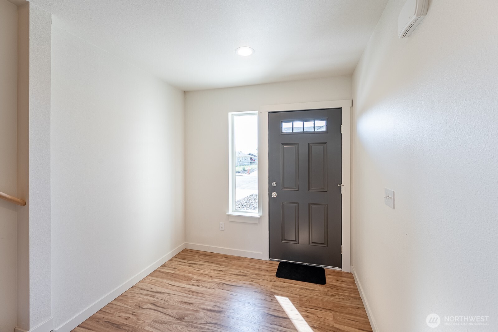 1073 S Grand Drive Property Photo 11