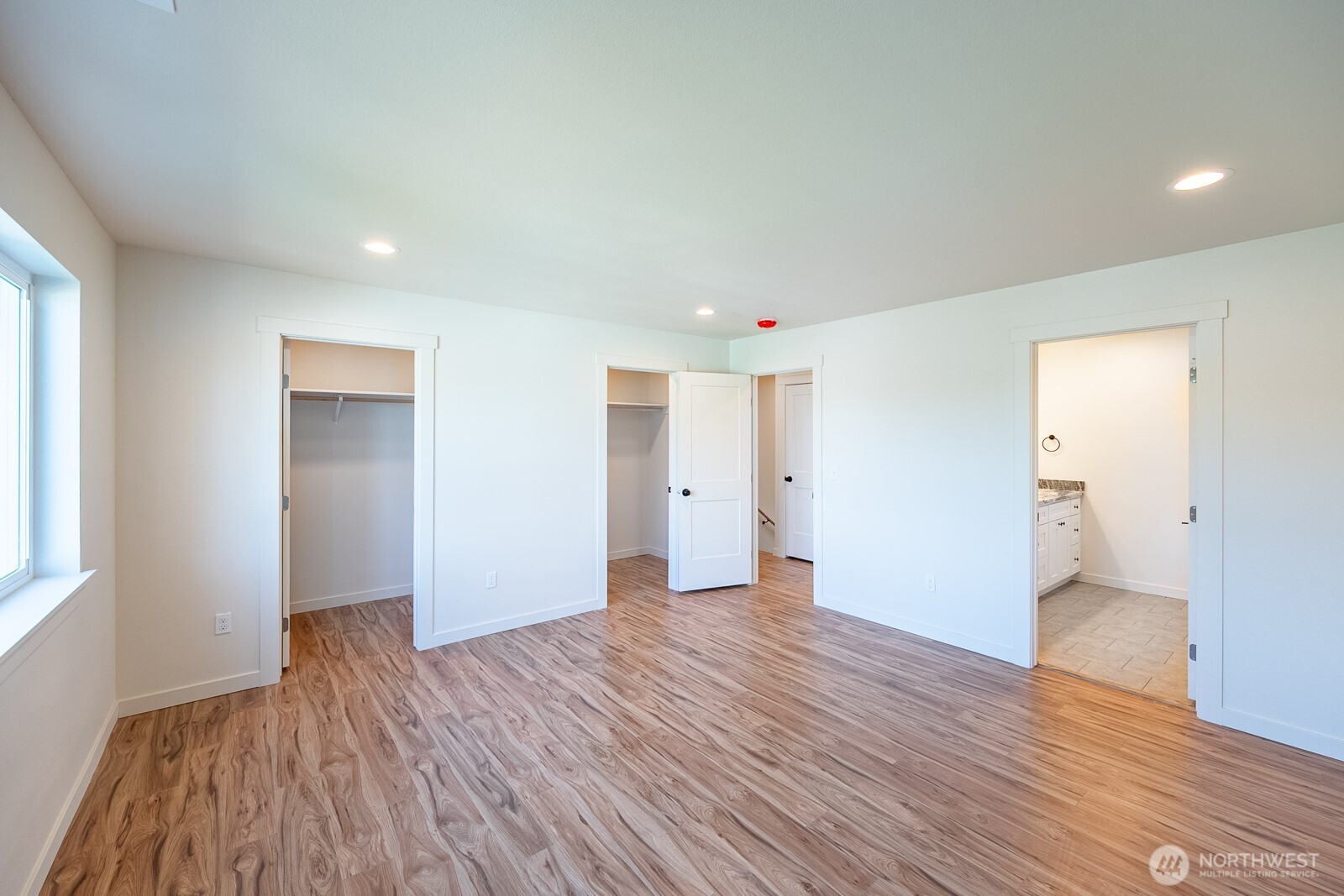 1073 S Grand Drive Property Photo 21
