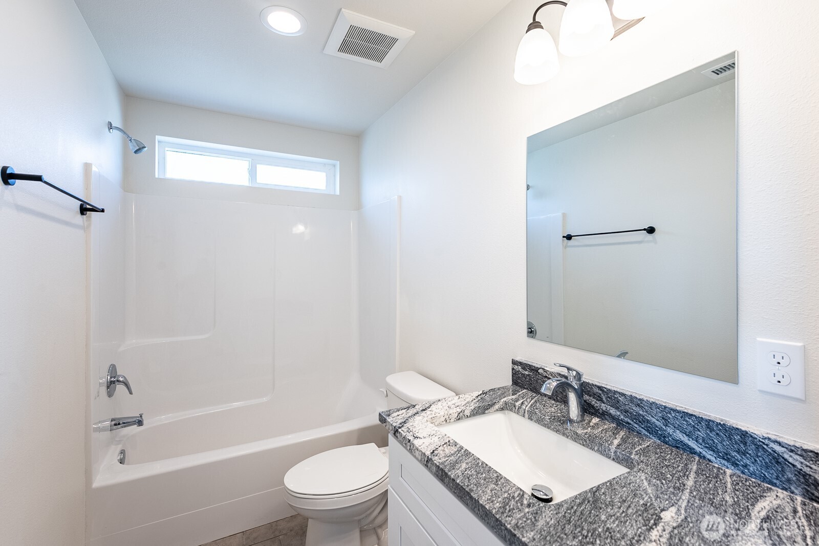 1073 S Grand Drive Property Photo 25