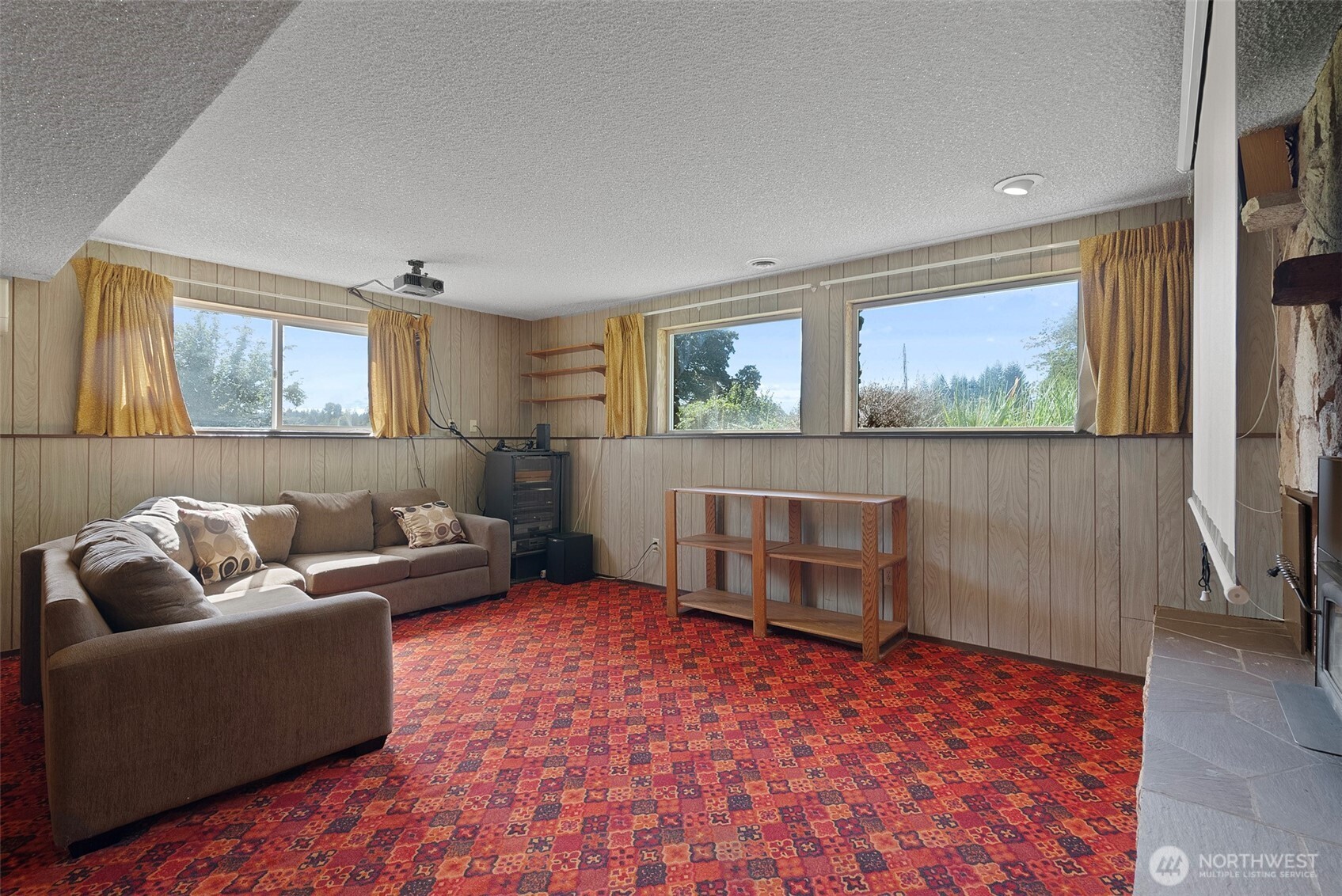 8400 Old Highway 99 Property Photo 19