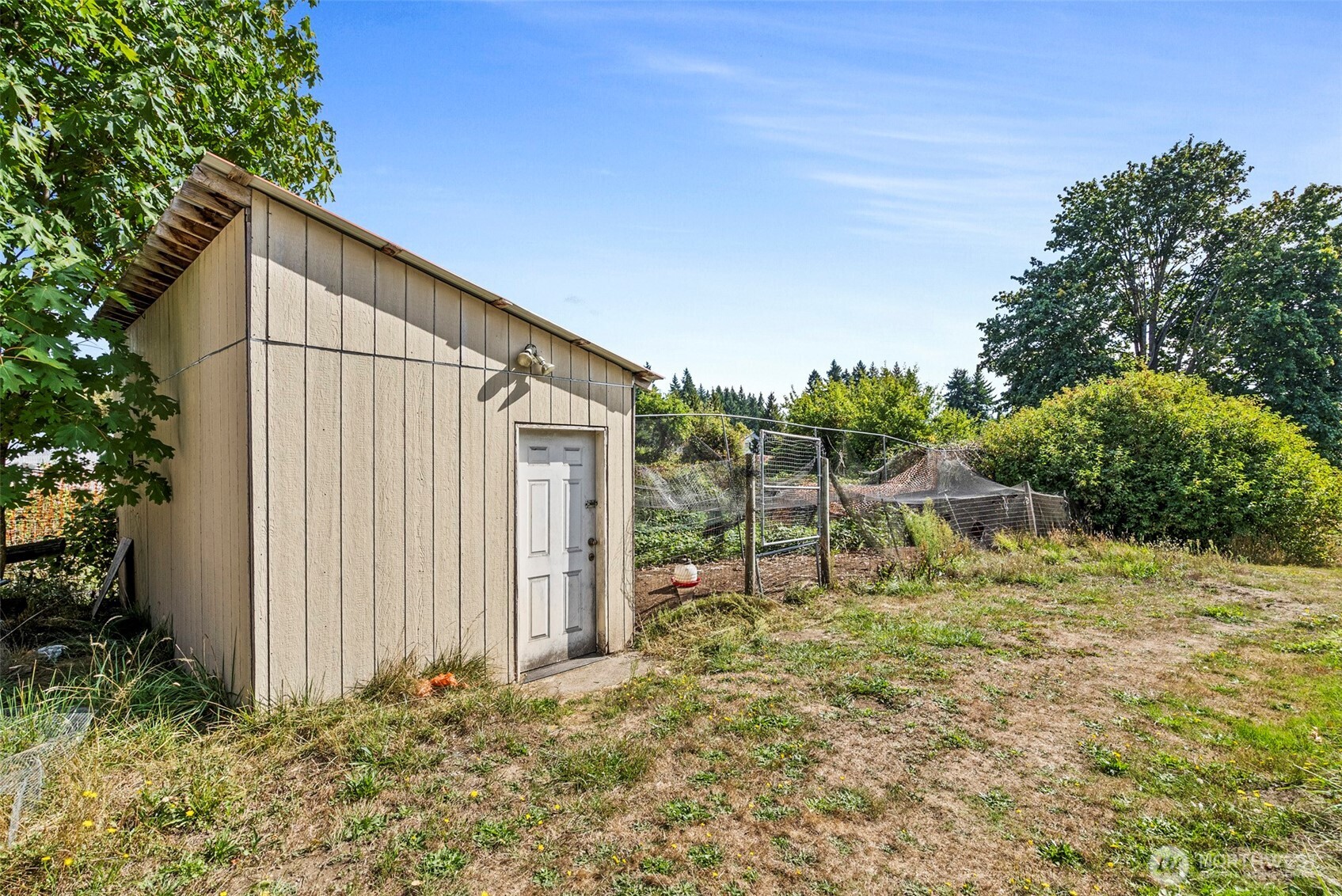 8400 Old Highway 99 Property Photo 28