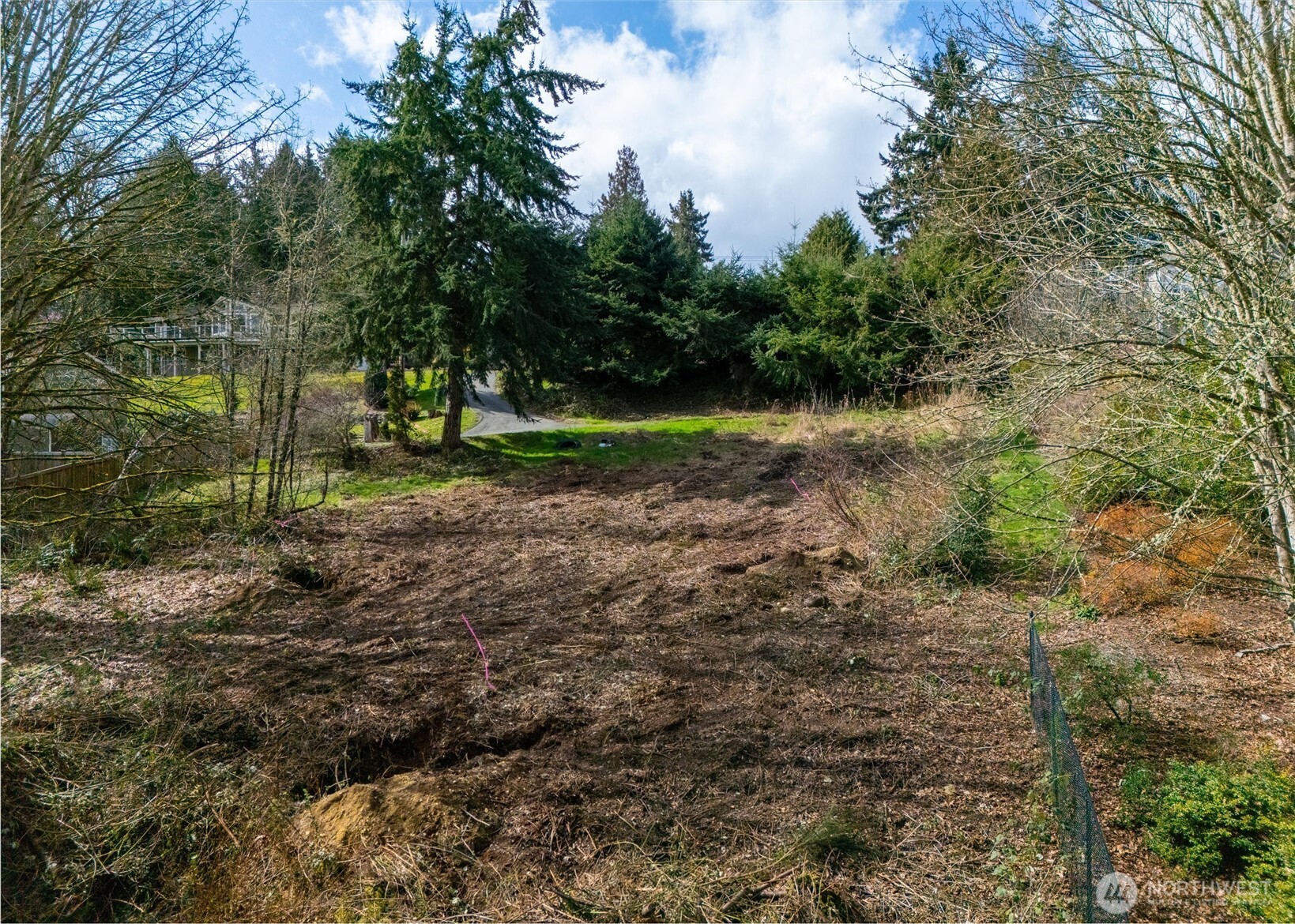 2707 Garfield Avenue Property Photo 9