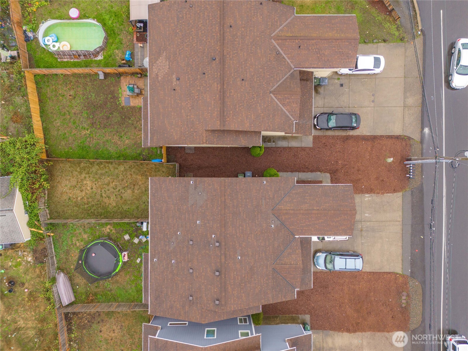 10806 Park Avenue Property Photo 25
