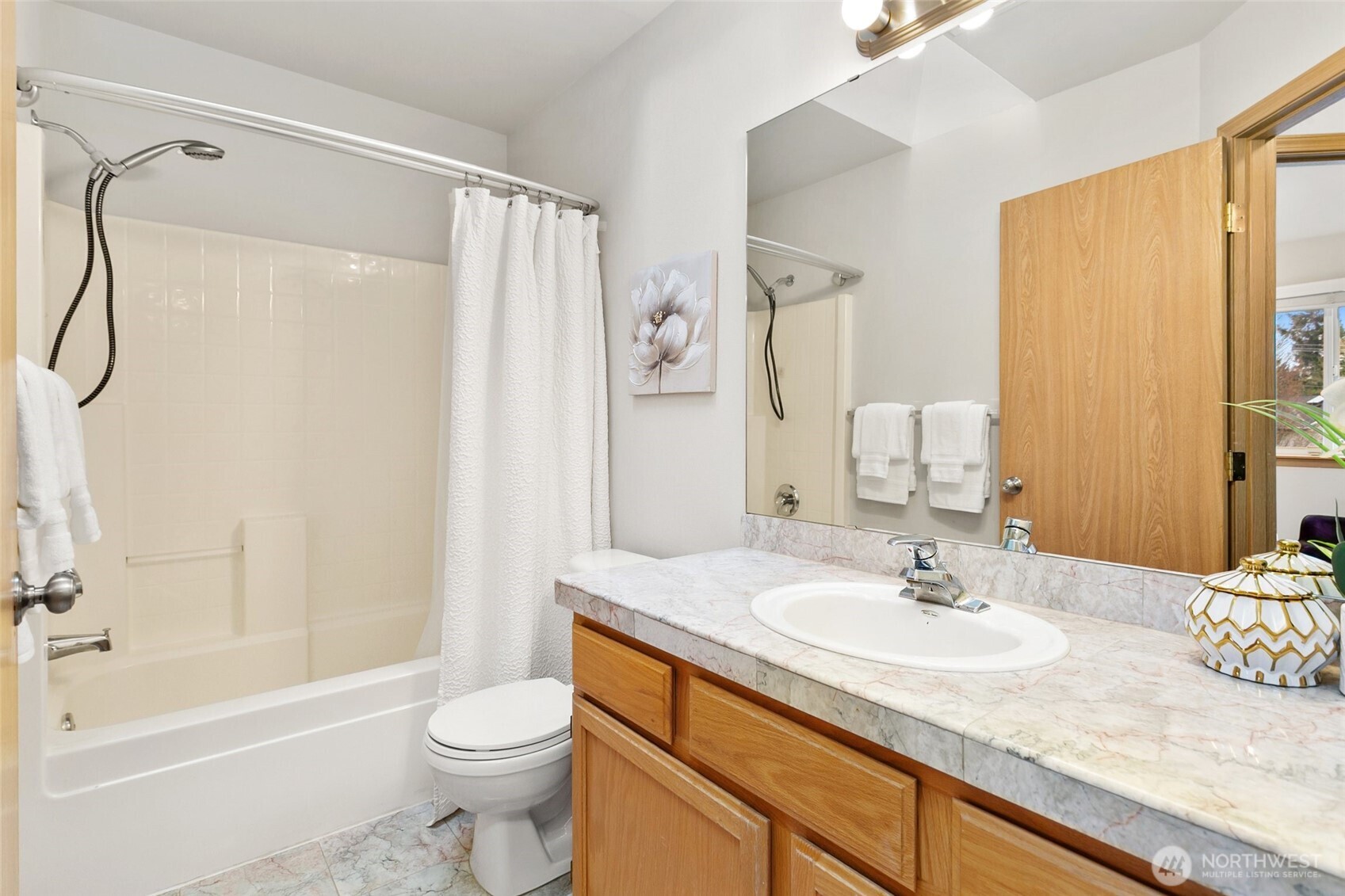 13609 46th Avenue Property Photo 14