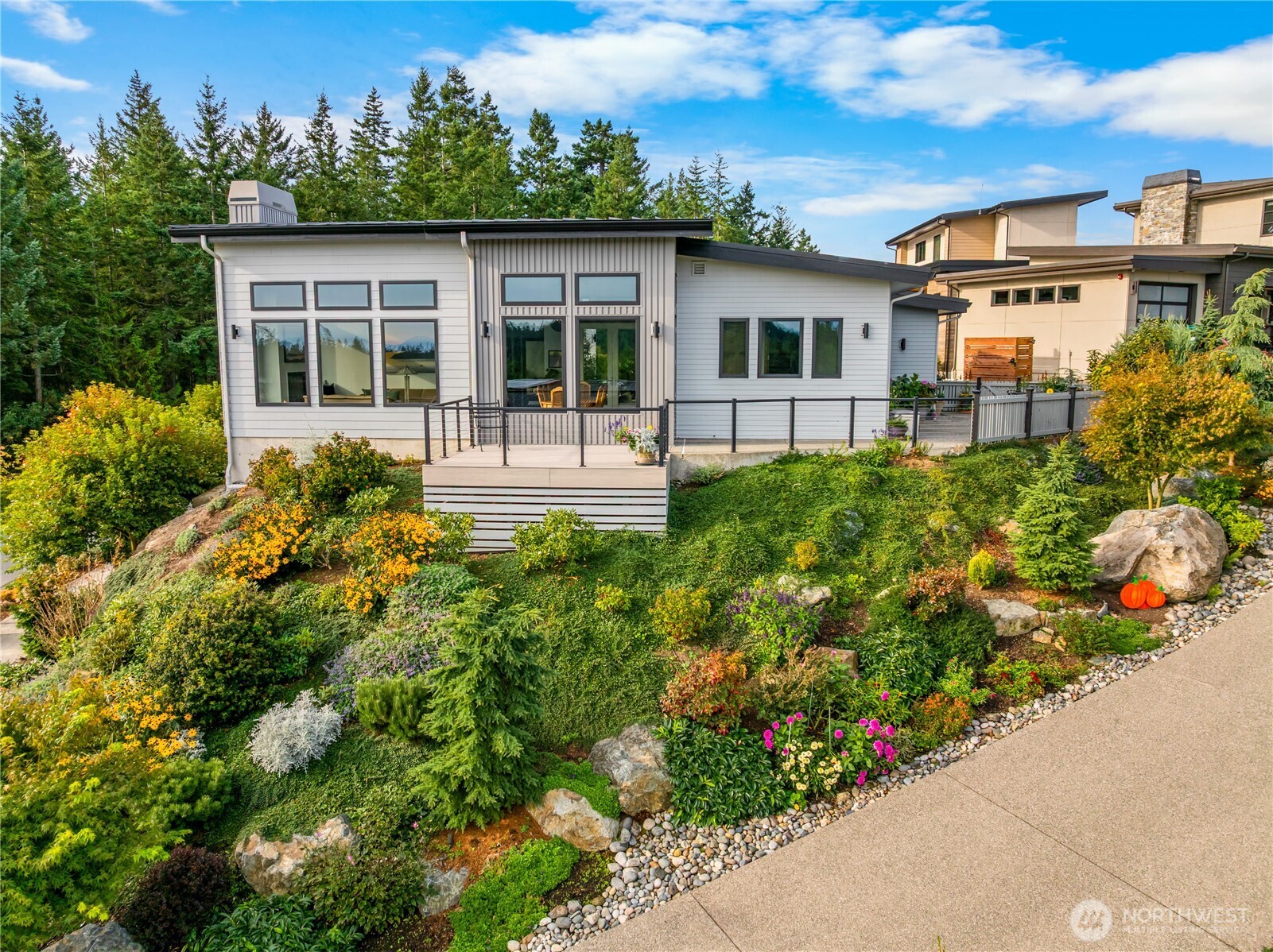 3939 Rockridge Parkway Property Photo 3